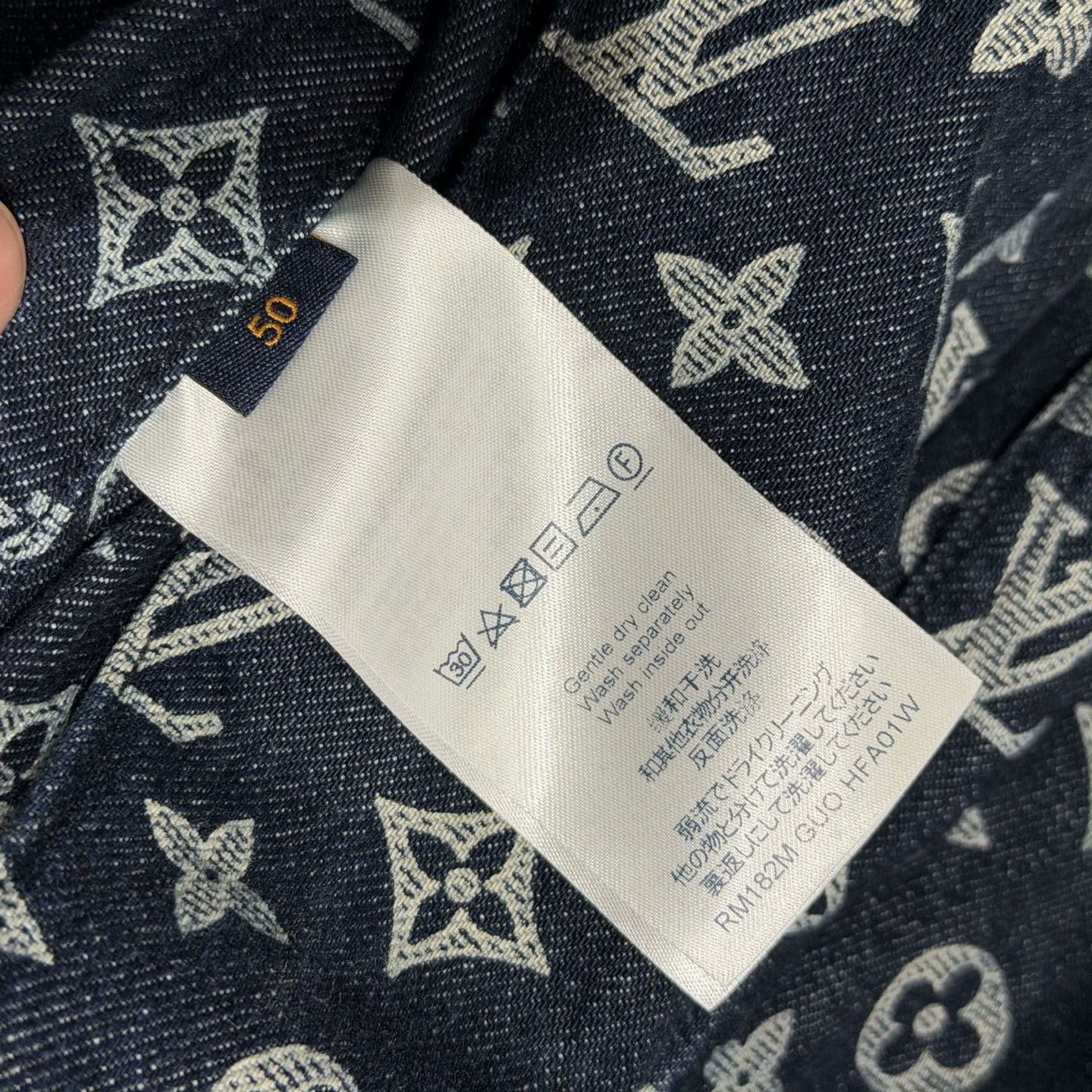 Louis Vuitton Louis Vuitton Monogram Denim Jacket Size M Size US M / EU 48-50 / 2 - 4 Thumbnail