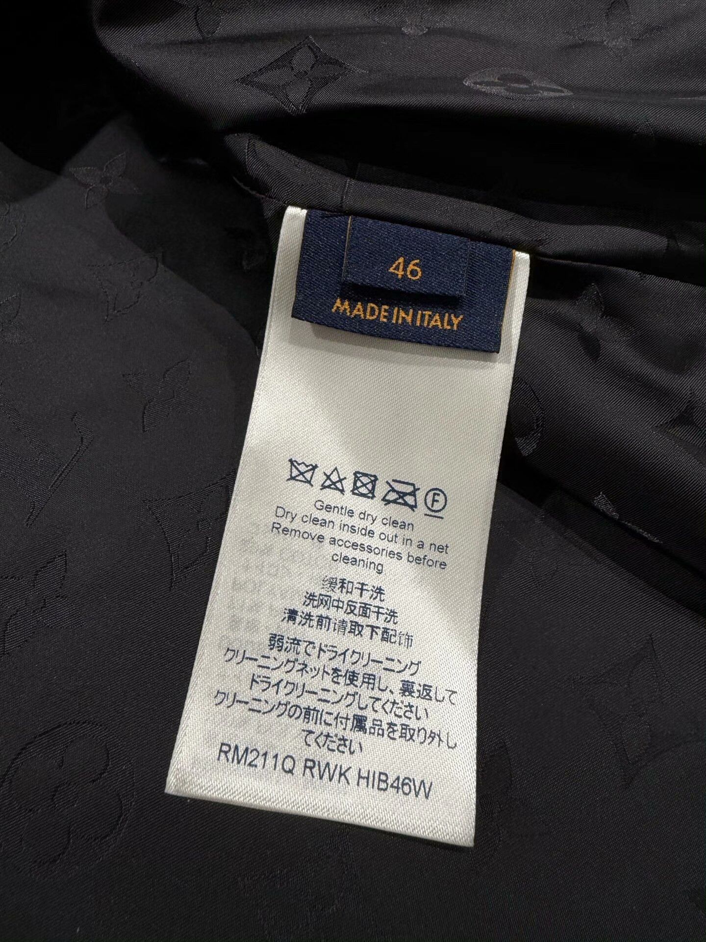 Louis Vuitton Louis Vuitton Monogram Lining Jacket Size S Size US S / EU 44-46 / 1 - 4 Thumbnail