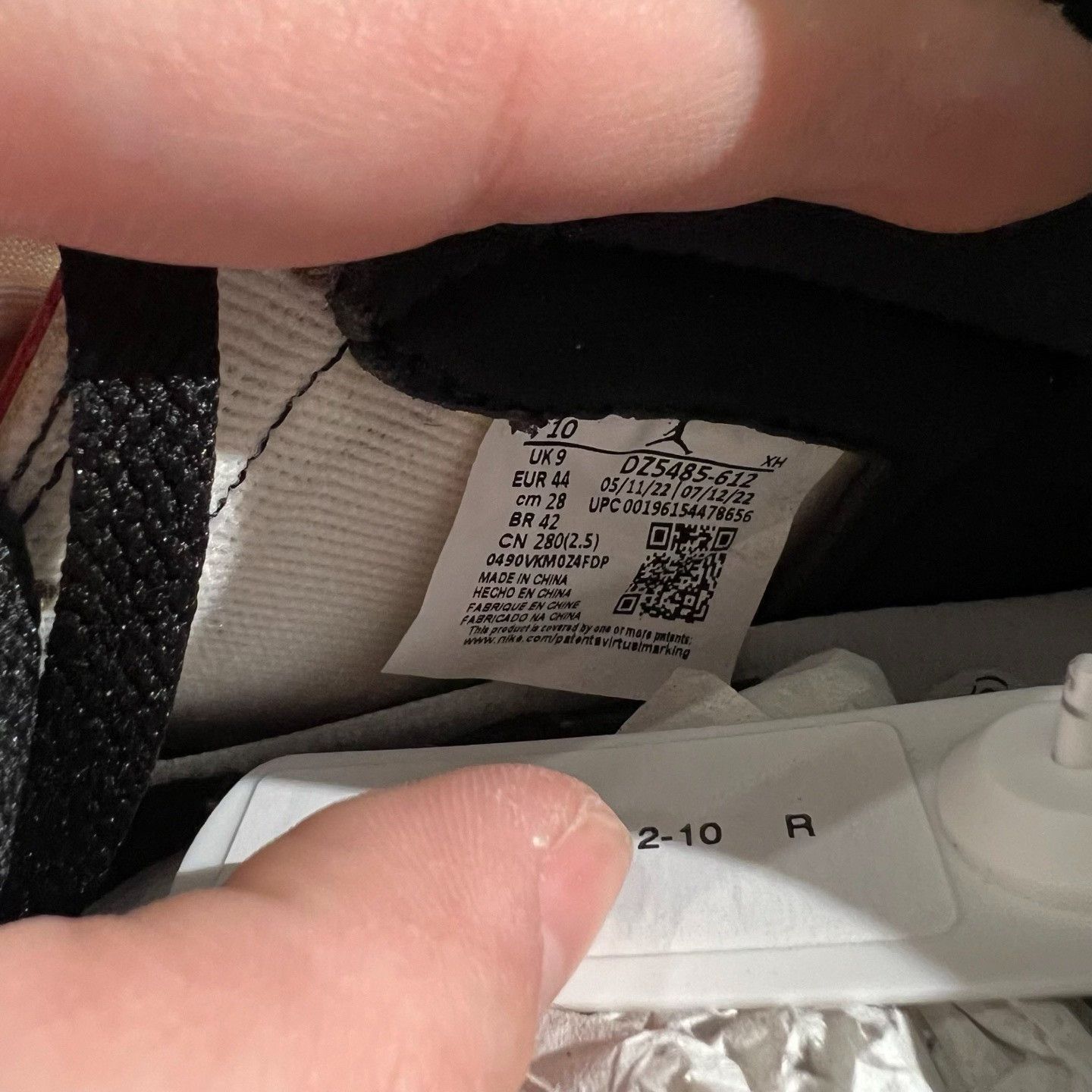 Nike Nike Air Jordan 1 Lost & Found Sneakers US 10 Size US 10 / EU 43 - 5 Thumbnail