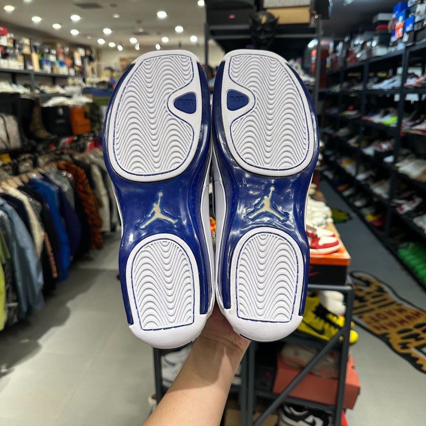 Nike Nike Air Jordan 18 Retro Sport Royal Size 12 Size US 12 / EU 45 - 5 Thumbnail