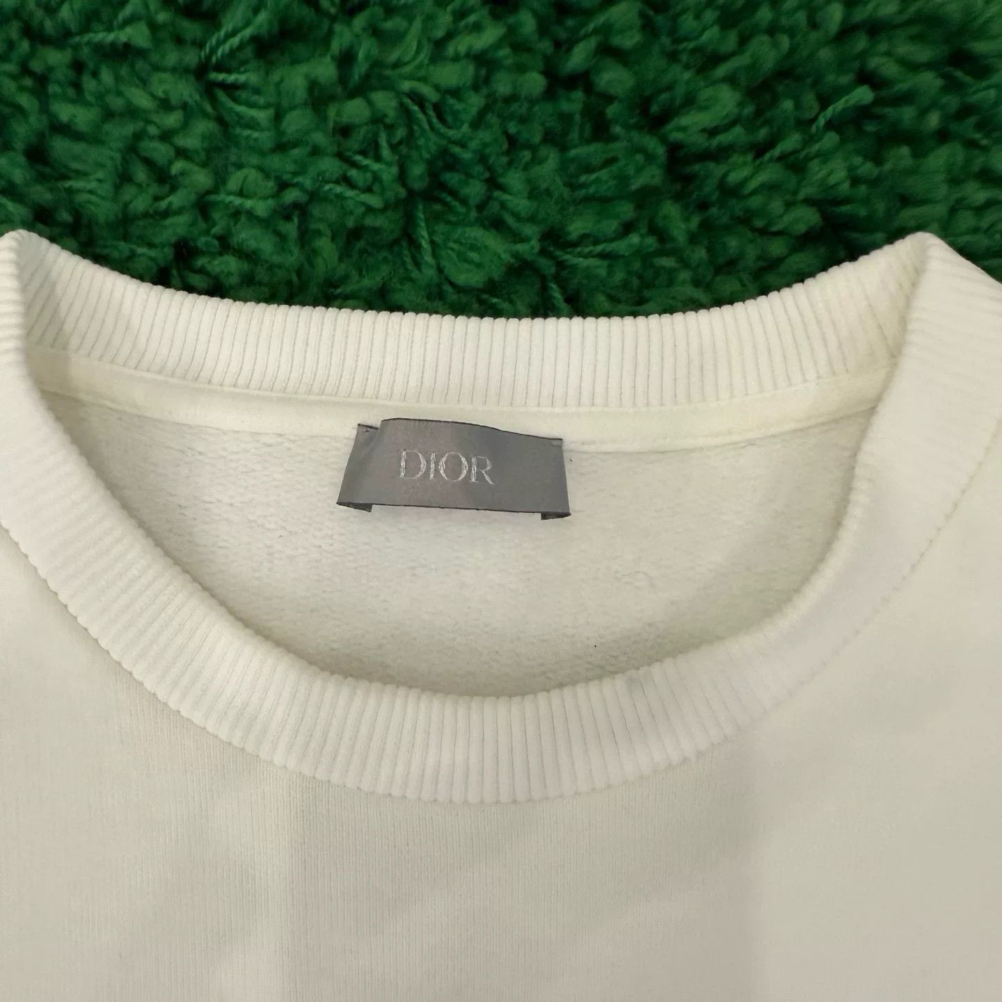 Dior Dior x Kaws Bee Sweatshirt Size M Size US M / EU 48-50 / 2 - 7 Thumbnail