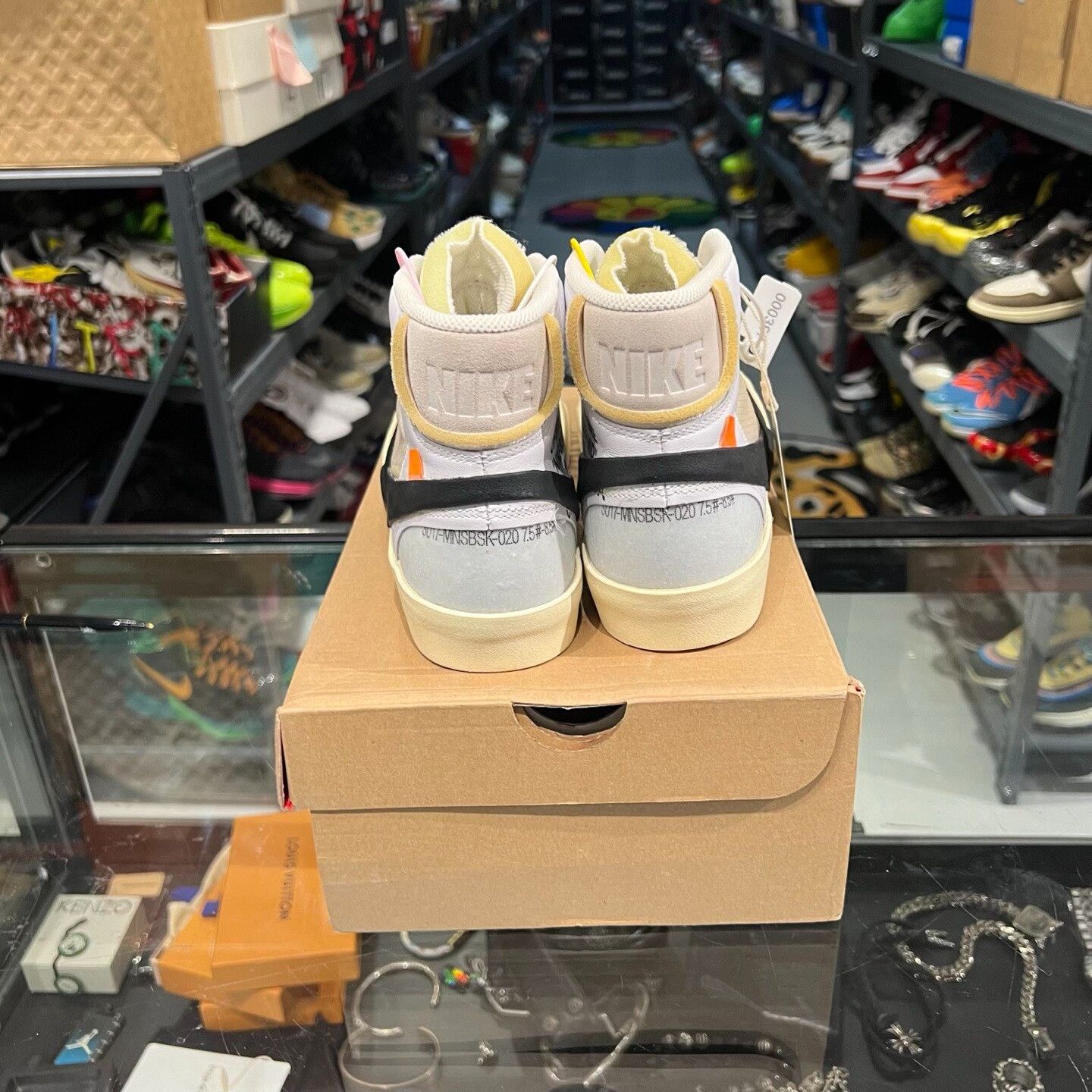 Nike × Off-White Nike x Off-White Blazer Mid The Ten US 7.5 Size US 7.5 / EU 40-41 - 4 Thumbnail