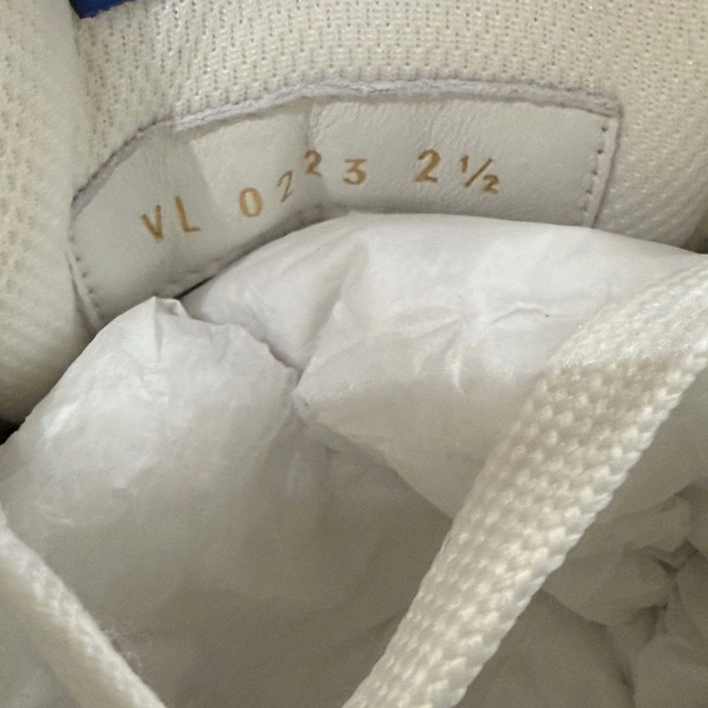 Louis Vuitton Louis Vuitton #54 Low-Top Sneakers Size 36.5 Size US 5.5 / IT 35.5 - 5 Thumbnail