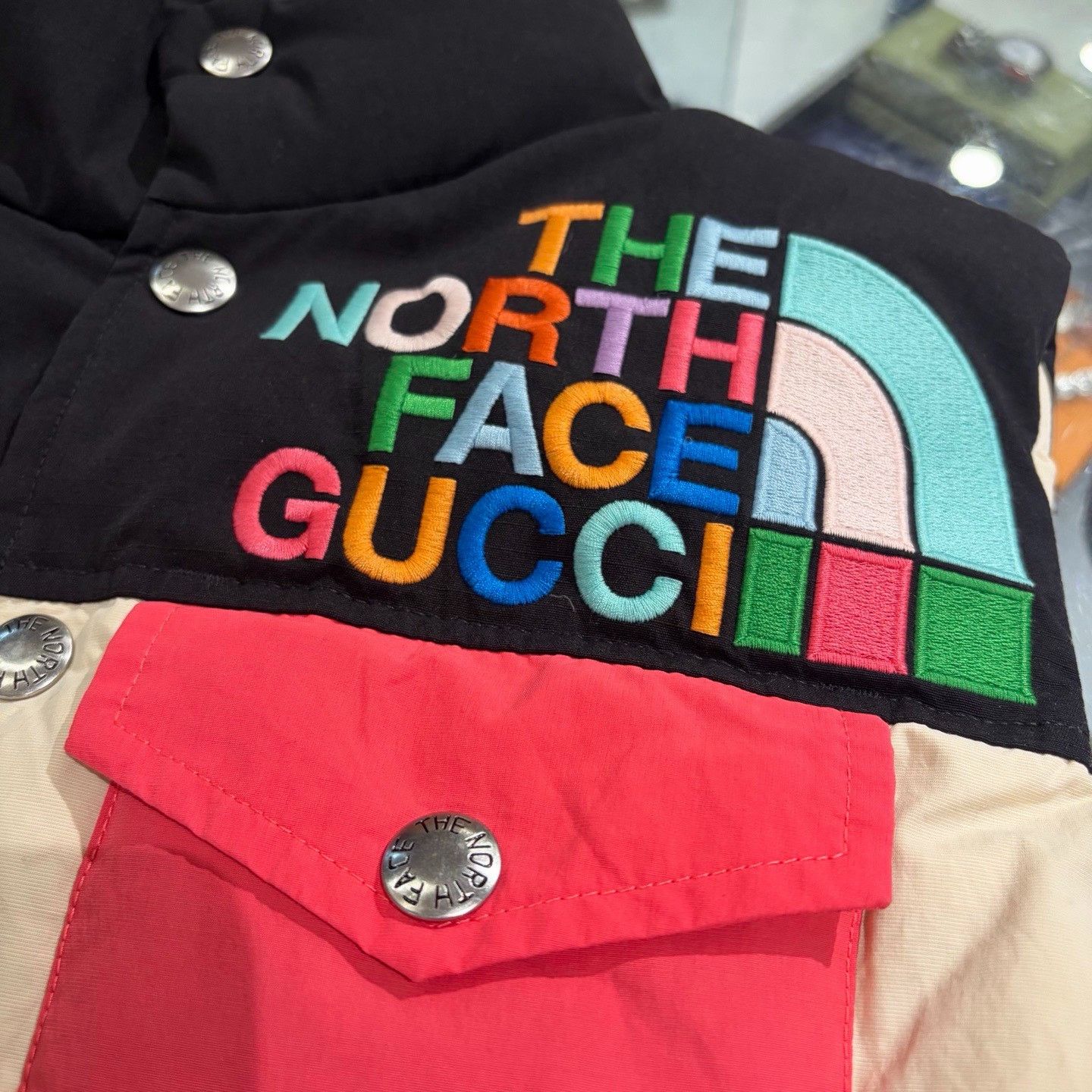 Gucci Gucci x The North Face Down Vest Size S Size US S / EU 44-46 / 1 - 4 Thumbnail
