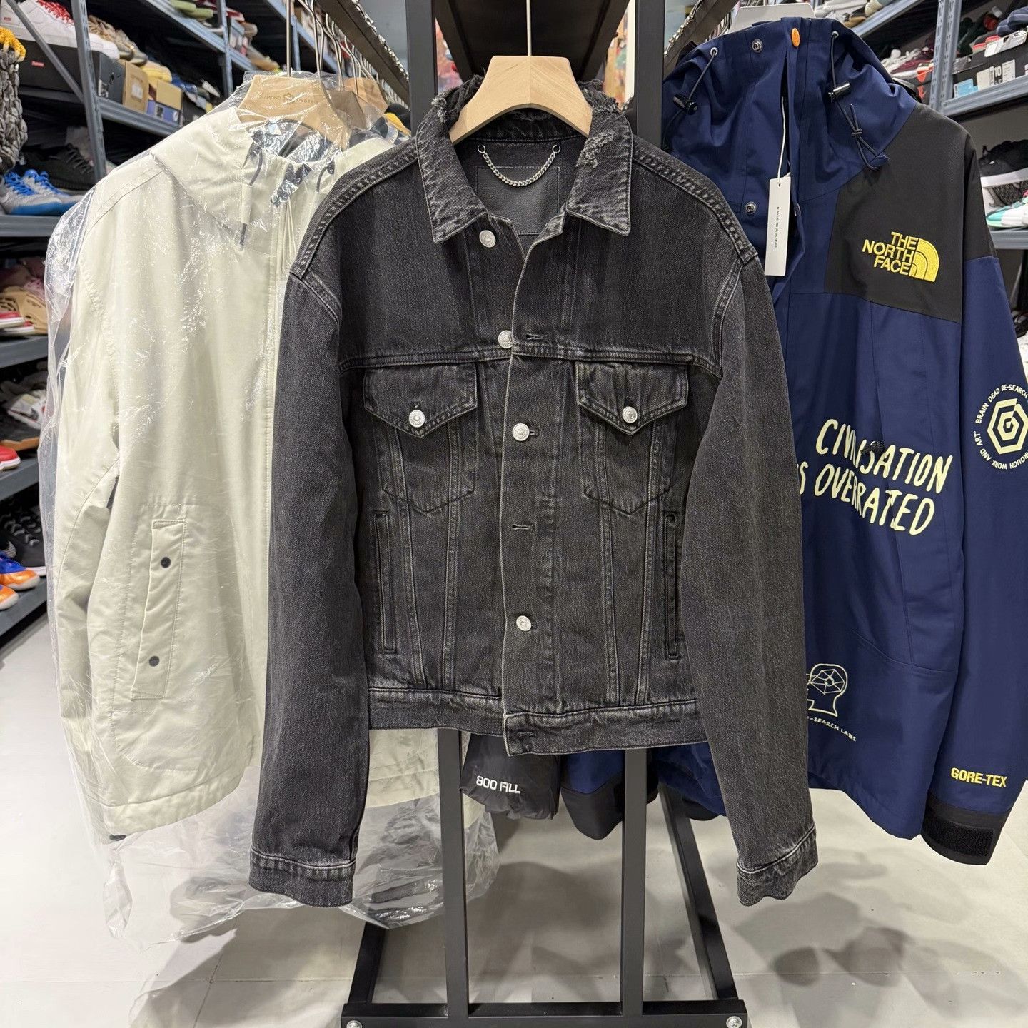 Balenciaga Balenciaga Sinners Denim Jacket Size M Size US M / EU 48-50 / 2 - 2 Thumbnail