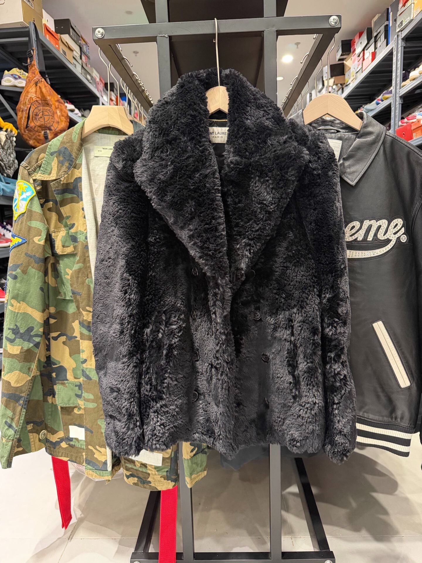 Saint Laurent Paris Saint Laurent Faux Fur Coat Size 36 Size XS / US 0-2 / IT 36-38 - 2 Thumbnail