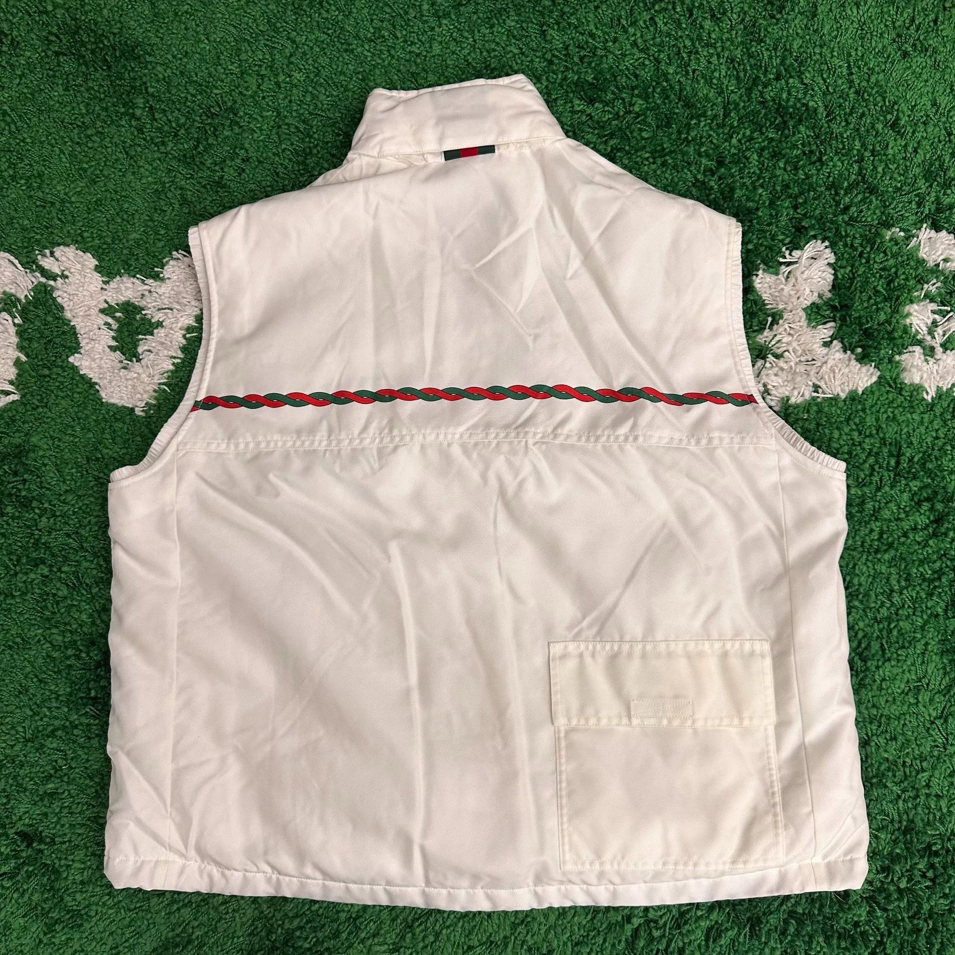Gucci Gucci Logo Trim Vest Size 50 Size US M / EU 48-50 / 2 - 3 Thumbnail