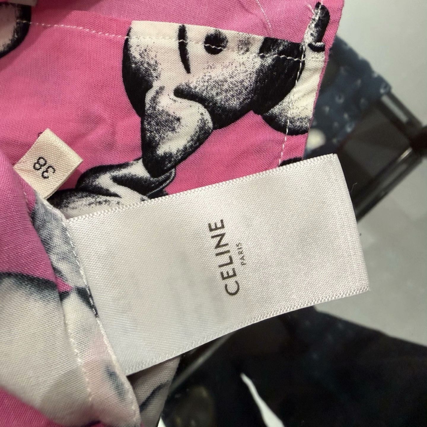 Celine Celine Pink Dog Print Button Up Size 38 Size S / US 4 / IT 40 - 4 Thumbnail