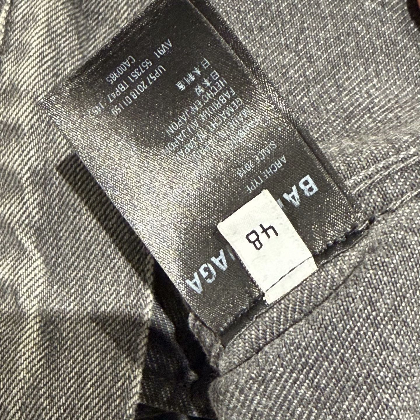 Balenciaga Balenciaga Logo Back Denim Jacket Size M Size US M / EU 48-50 / 2 - 5 Thumbnail