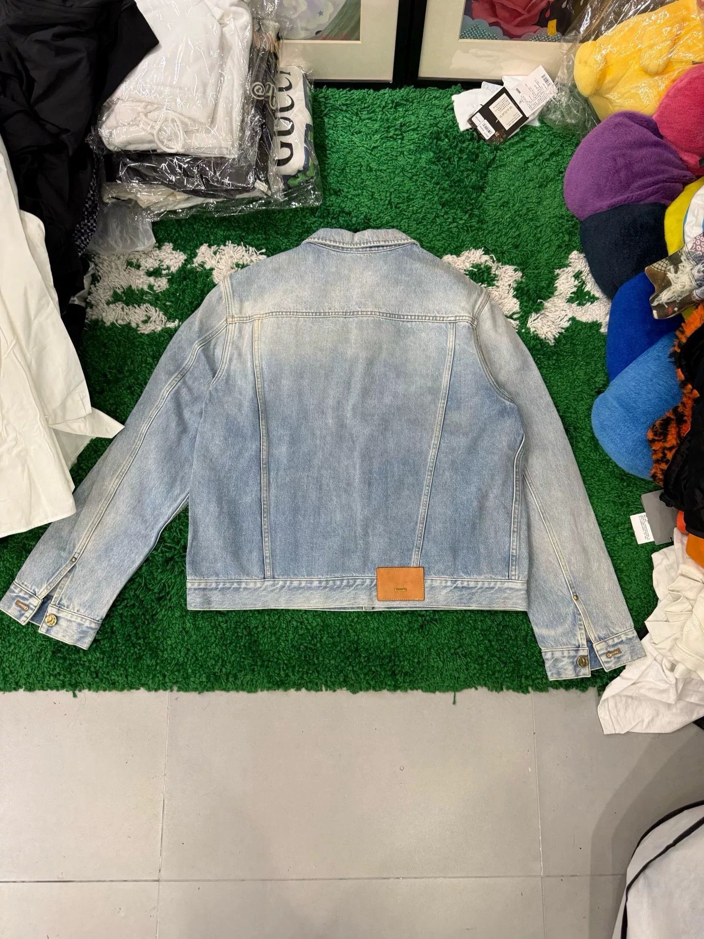 Louis Vuitton Louis Vuitton Blue Denim Jacket Size L Size US L / EU 52-54 / 3 - 5 Thumbnail