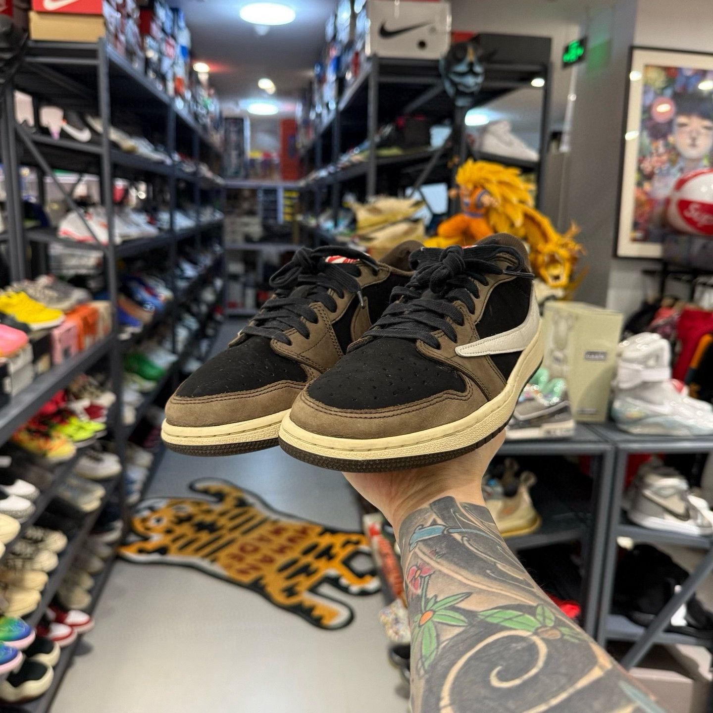 Nike Travis Scott x Jordan Air Jordan 1 Low OG Size 8.5 Size US 8.5 / EU 41-42 - 3 Thumbnail