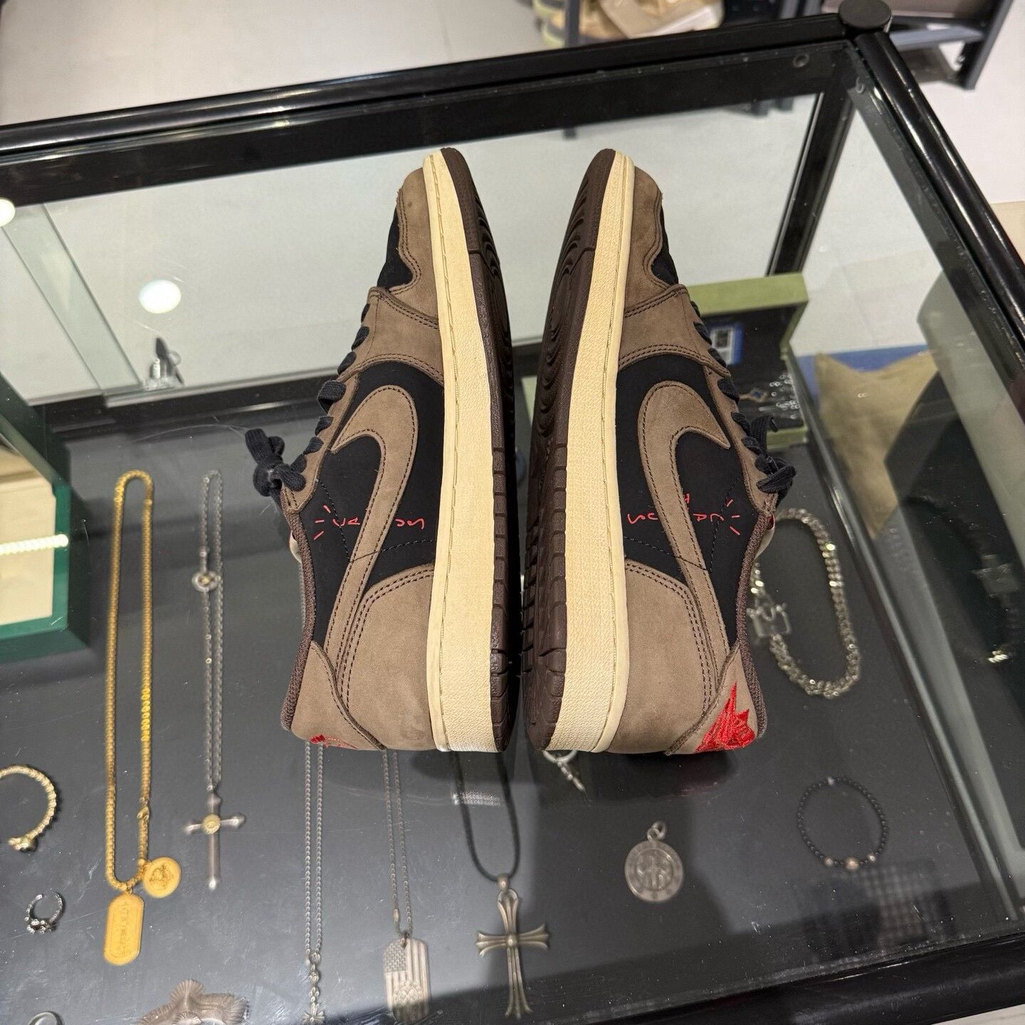 Nike Travis Scott x Jordan Air Jordan 1 Low OG Size 8.5 Size US 8.5 / EU 41-42 - 7 Thumbnail