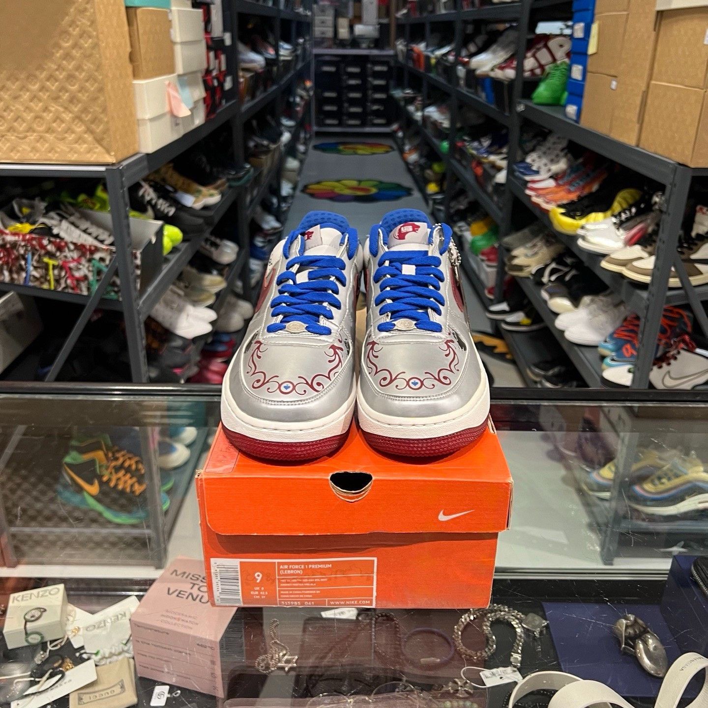 Nike Nike Air Force 1 LeBron Collection Royale Sneakers Size 9 Size US 9 / EU 42 - 3 Thumbnail