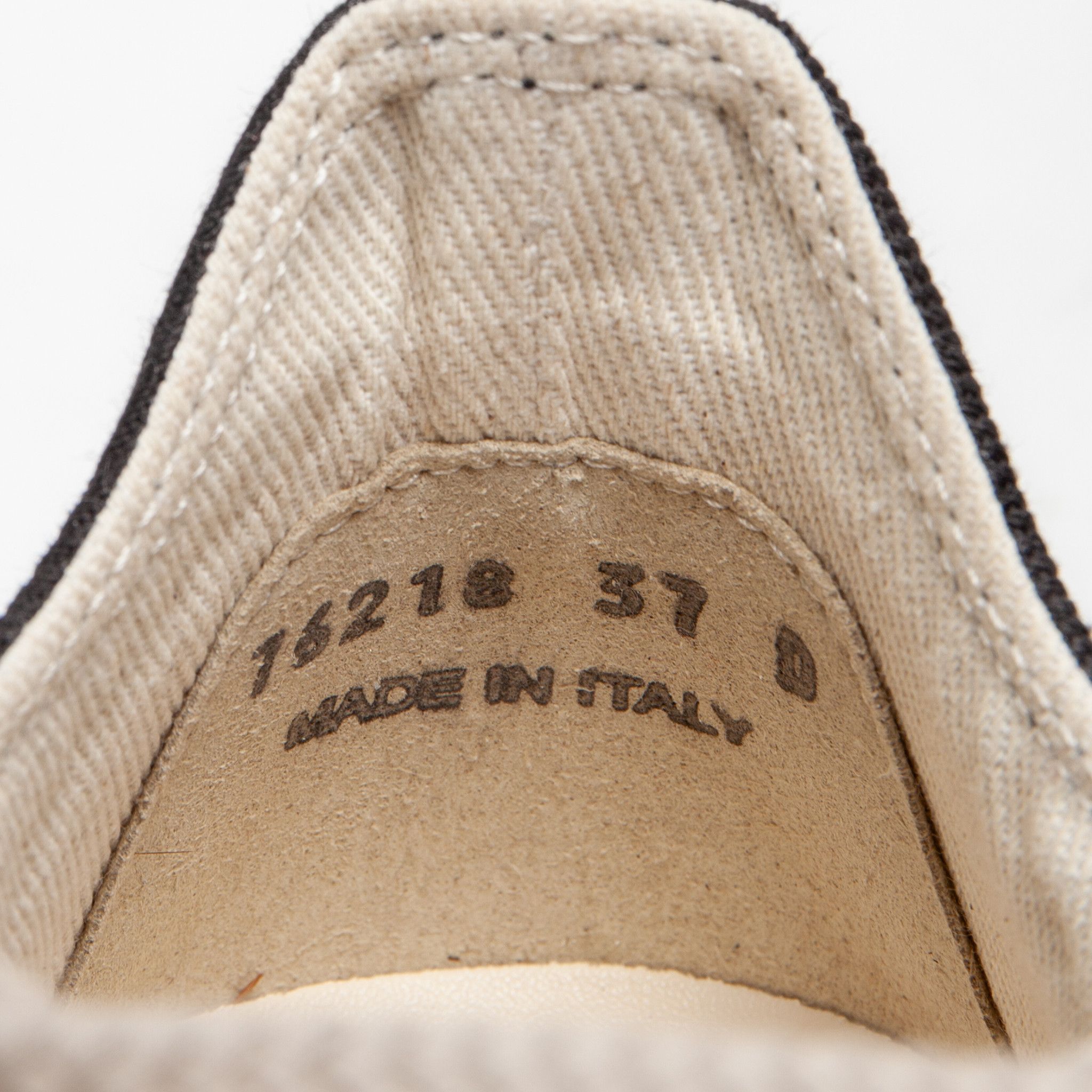 Rick Owens DRKSHDW Concordians Jumbo Lace Sneaker Low Black Milk (W) Size US 7 / IT 37 - 7 Thumbnail