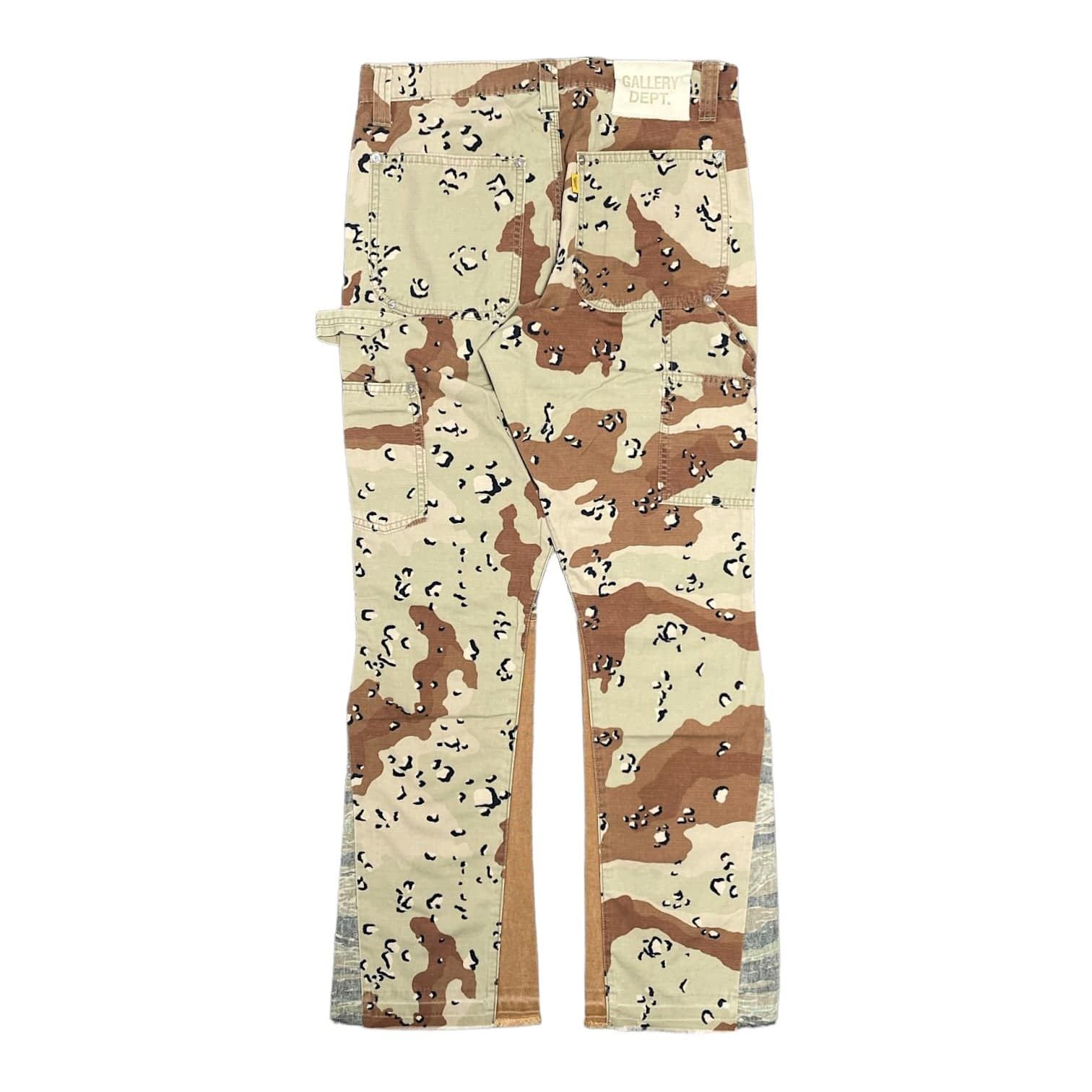 Gallery Dept. Gallery Department LA Flare Cargo Pants Desert Camo Size US 32 / EU 48 - 2 Thumbnail