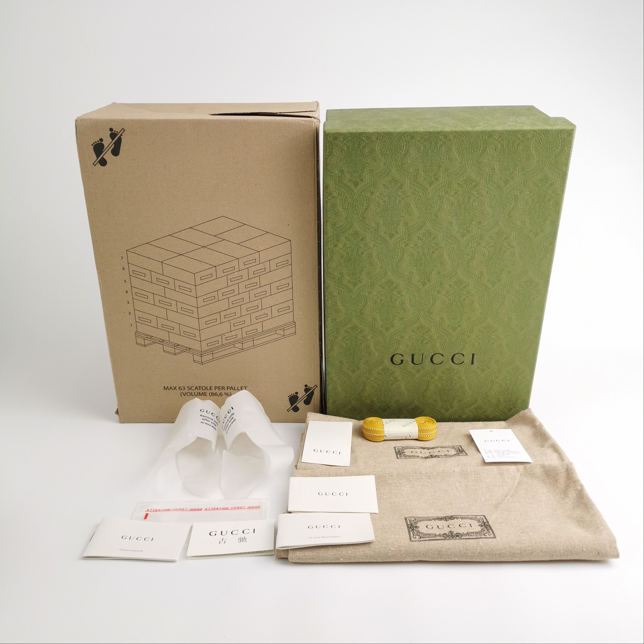 Gucci Gucci Women 5 Lowtop Sneakers Size US 5 / IT 35 - 6 Thumbnail