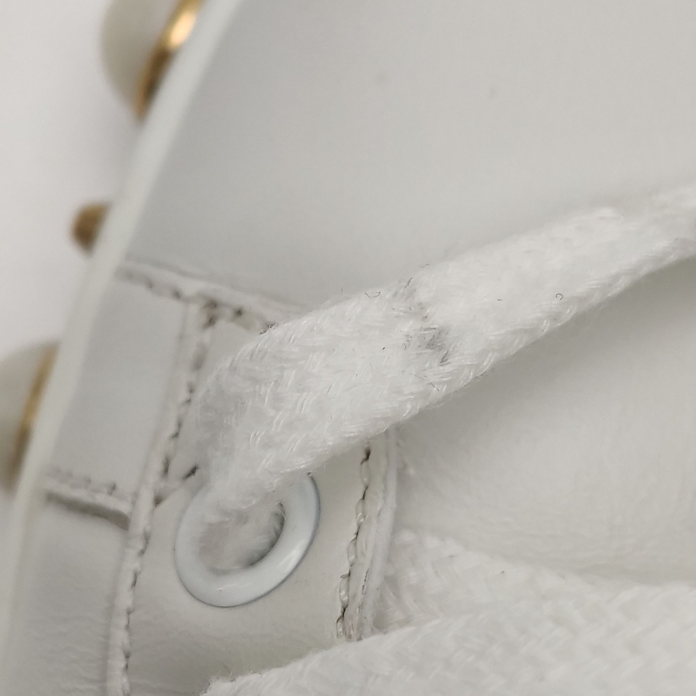Gucci Gucci Women 6 Lowtop Sneakers Size US 6 / IT 36 - 13 Thumbnail
