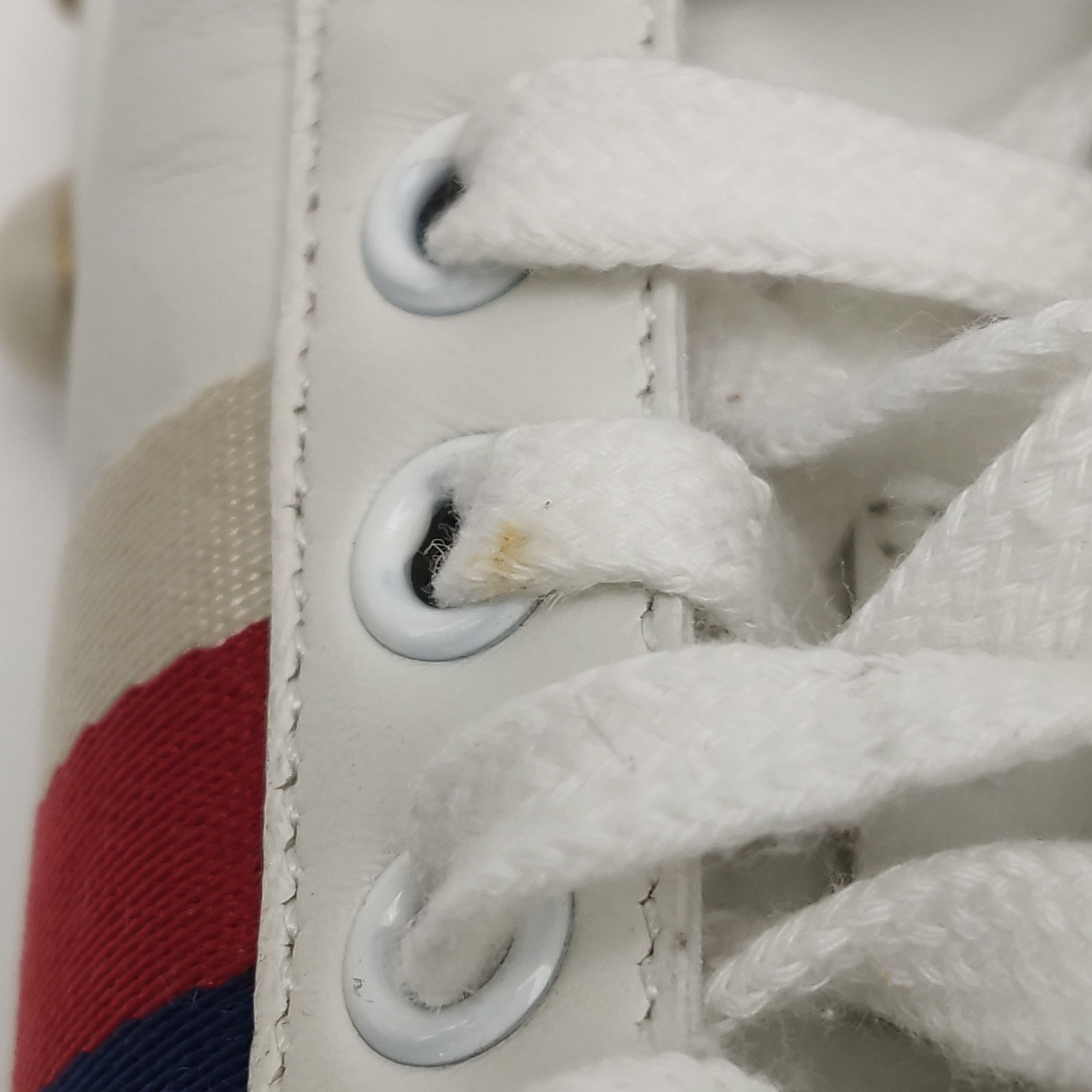 Gucci Gucci Women 6 Lowtop Sneakers Size US 6 / IT 36 - 12 Thumbnail