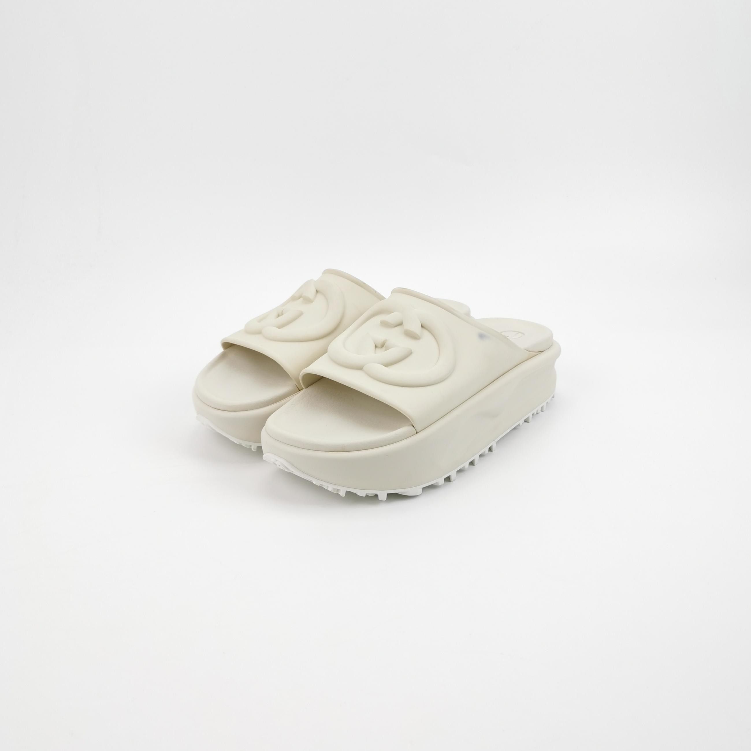 Gucci Gucci Women 8 Sandals Size US 8 / IT 38 - 2 Thumbnail