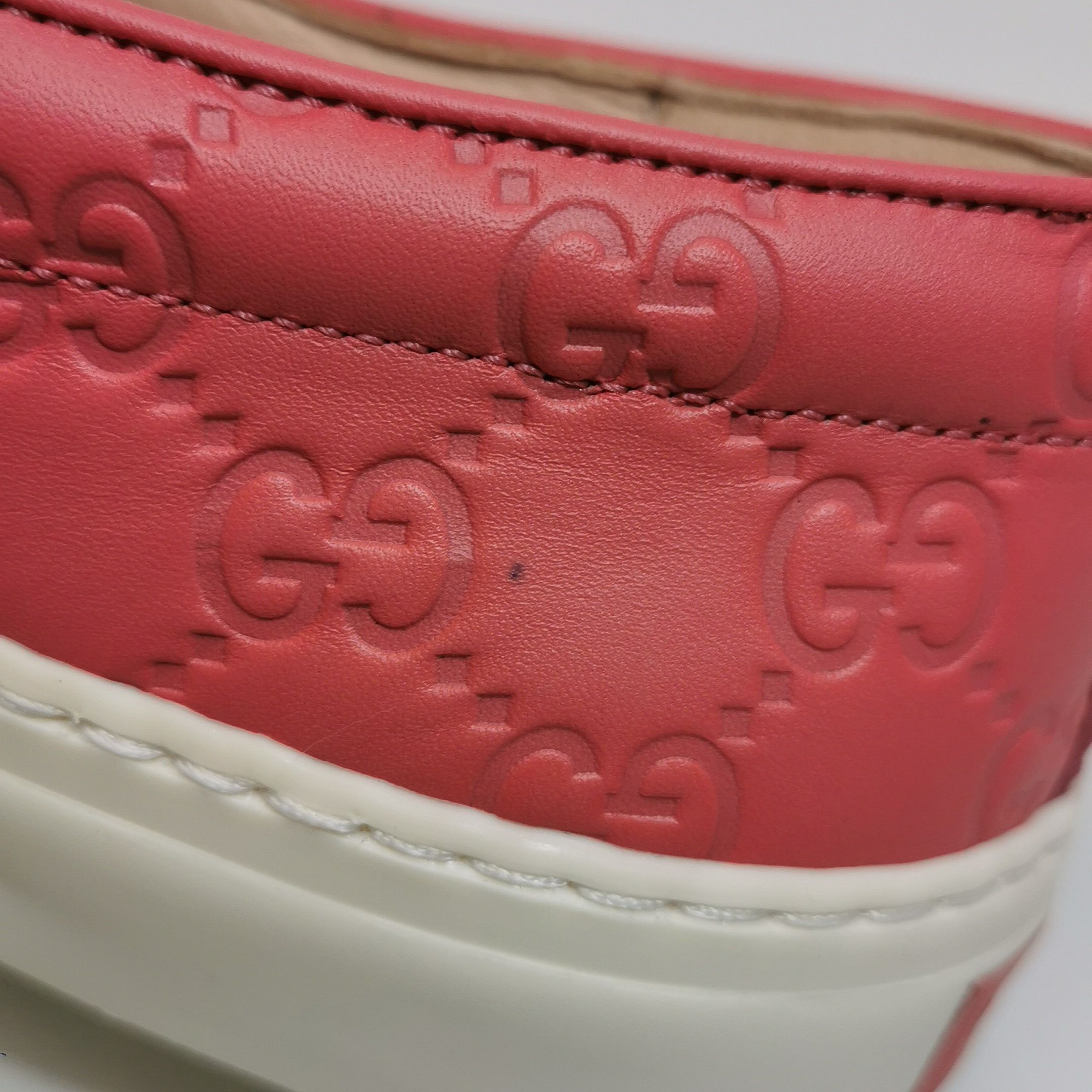 Gucci Gucci Women 7 Lowtop Sneakers Size US 7 / IT 37 - 7 Thumbnail