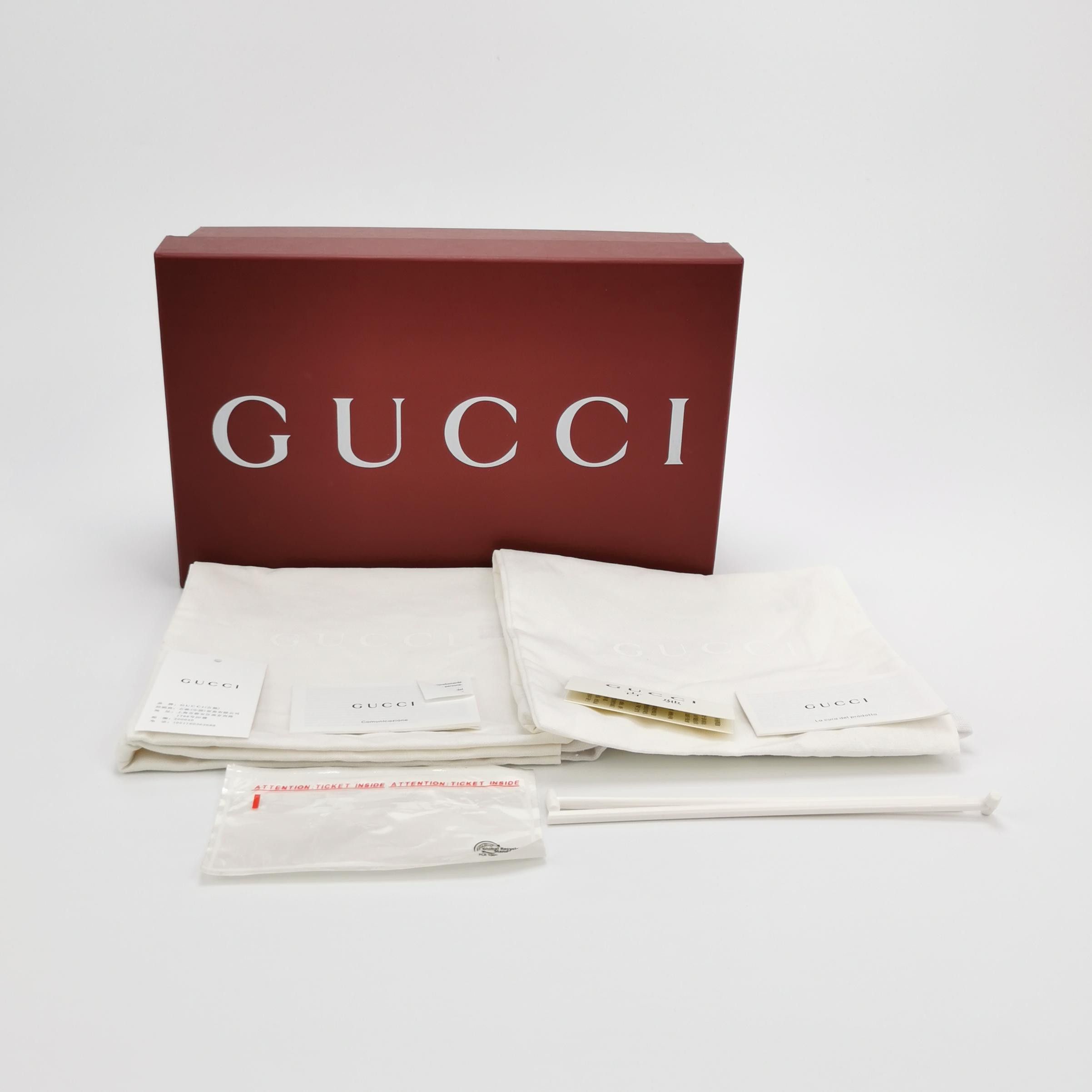 Gucci Gucci Women 6-5 Flats Size US 6.5 / IT 36.5 - 6 Thumbnail