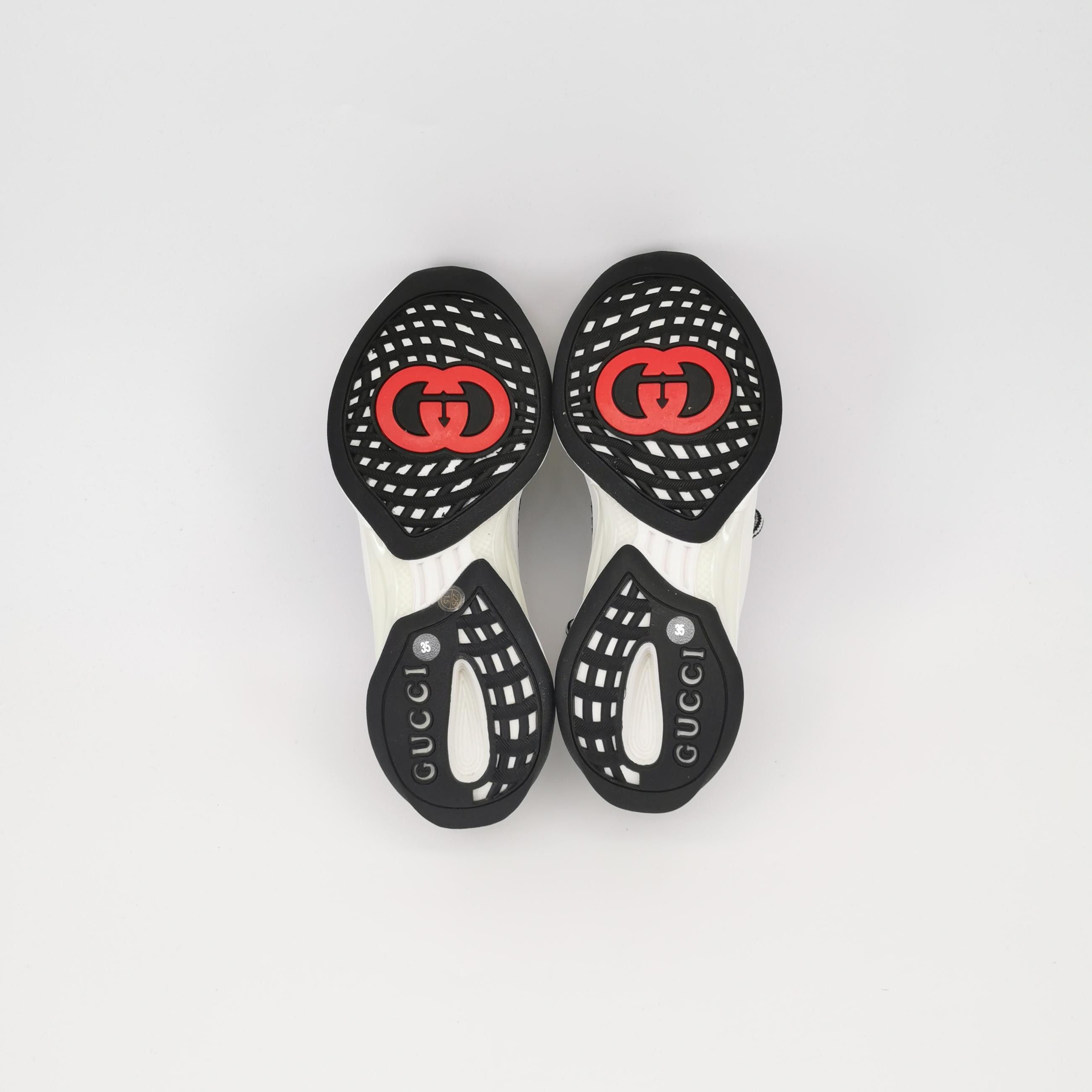 Gucci Gucci Women 5 Lowtop Sneakers Size US 5 / IT 35 - 5 Thumbnail