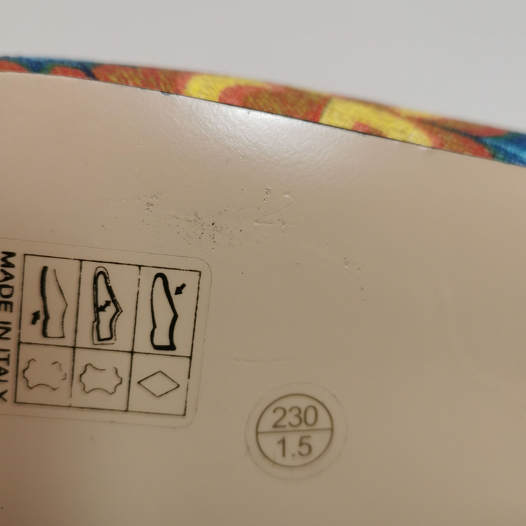 Gucci Gucci Women 6-5 Flats Size US 6.5 / IT 36.5 - 13 Thumbnail