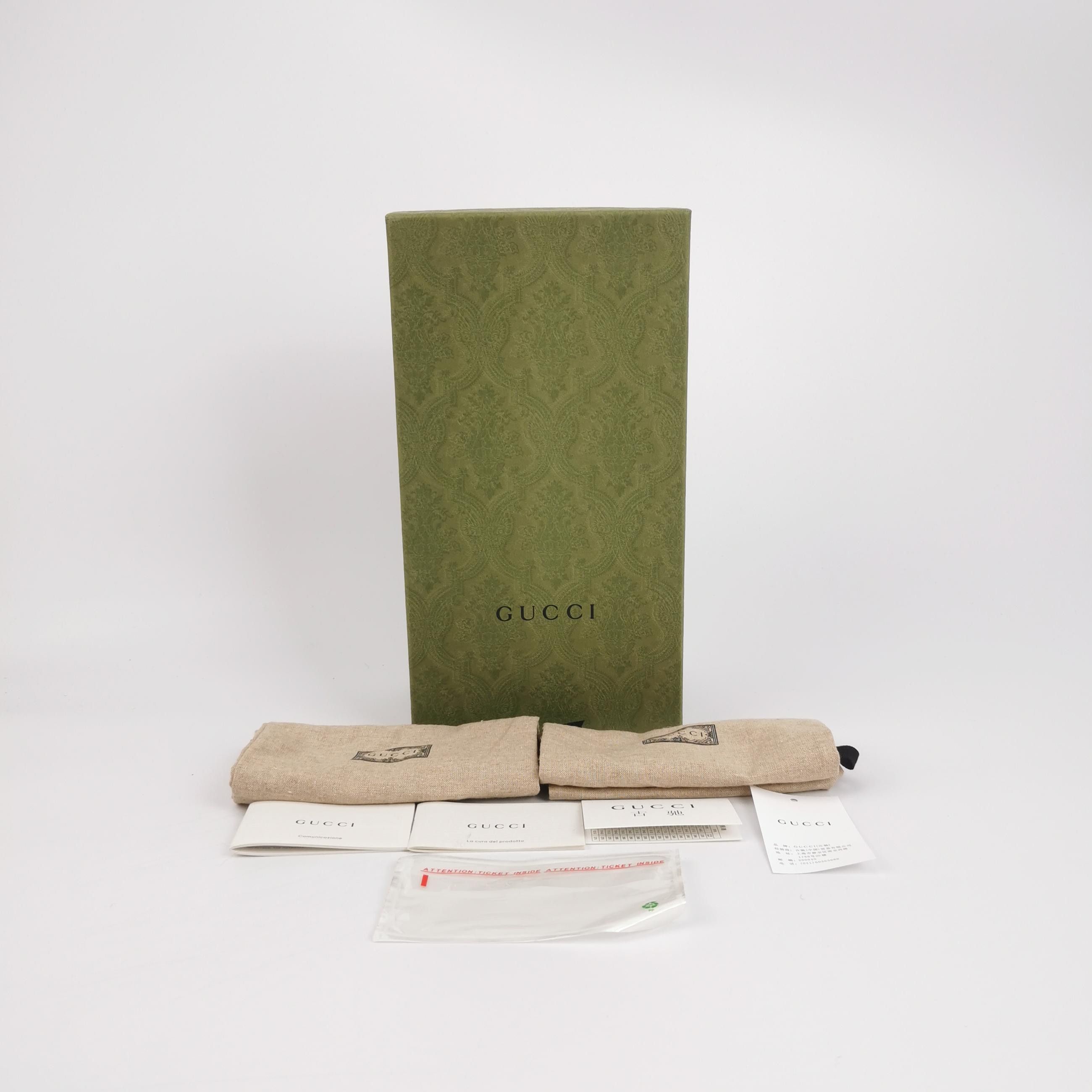 Gucci Gucci Women 6-5 Flats Size US 6.5 / IT 36.5 - 6 Thumbnail