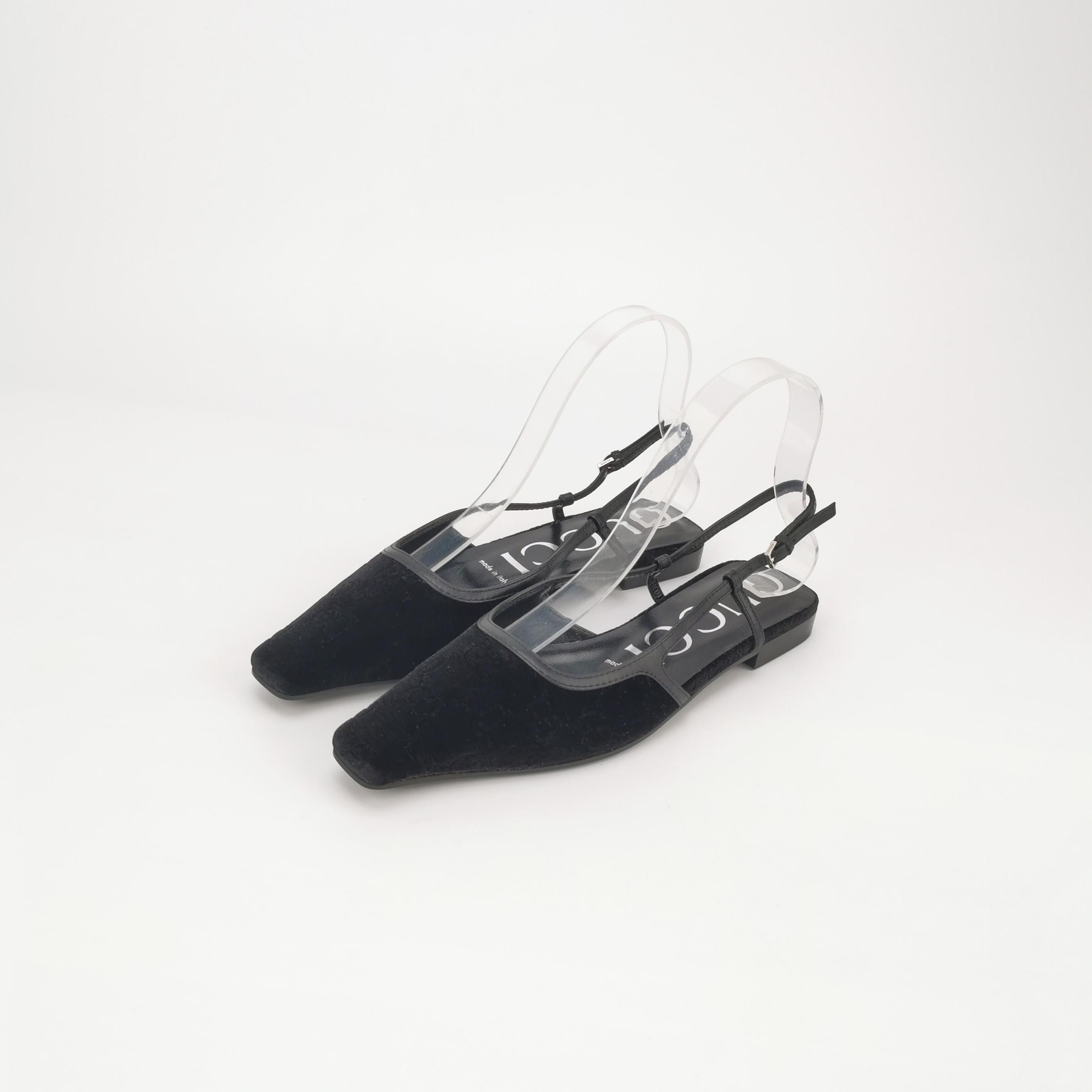 Gucci Gucci Women 5-5 Flats Size US 5.5 / IT 35.5 - 2 Thumbnail