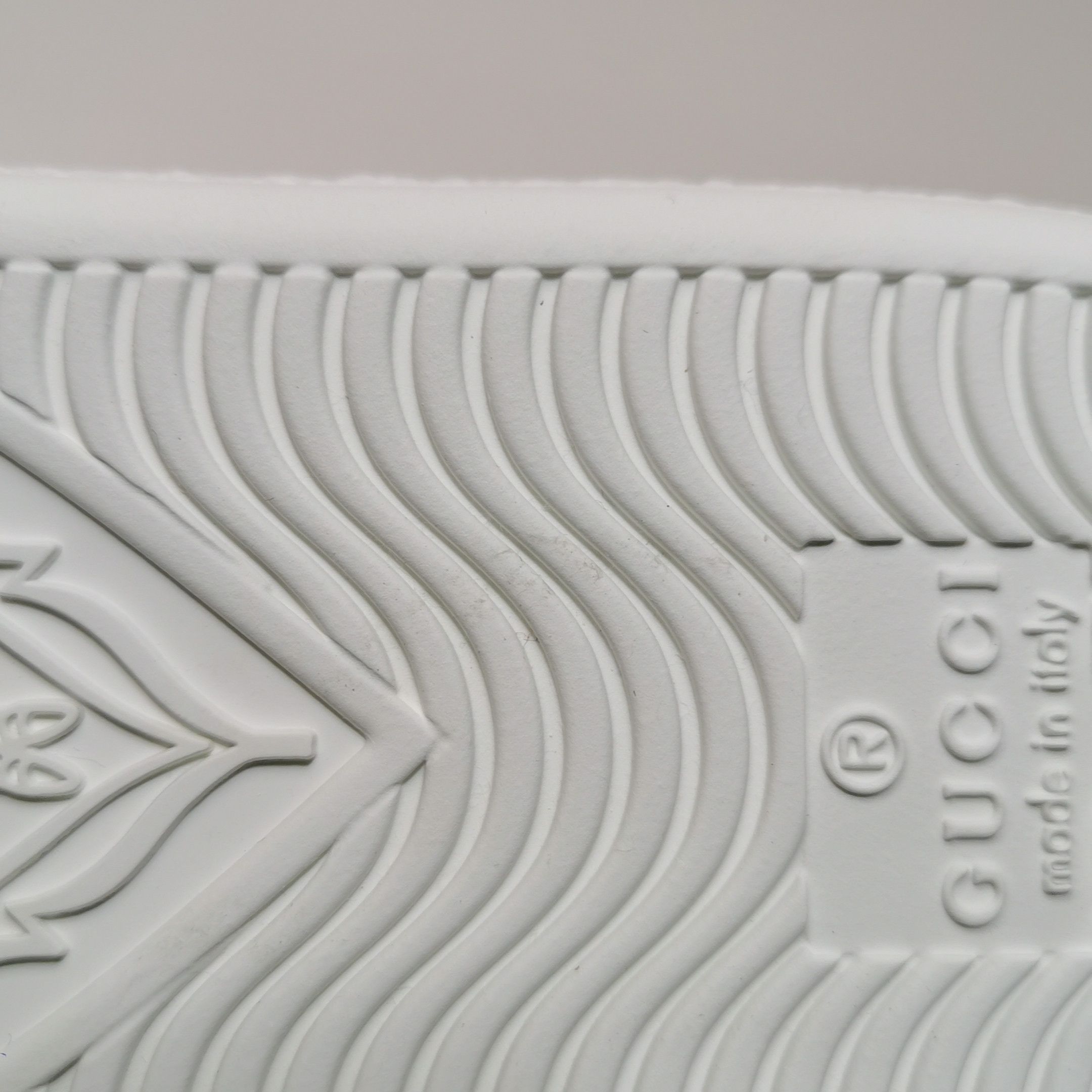 Gucci Gucci Women 5-5 Lowtop Sneakers Size US 5.5 / IT 35.5 - 10 Thumbnail