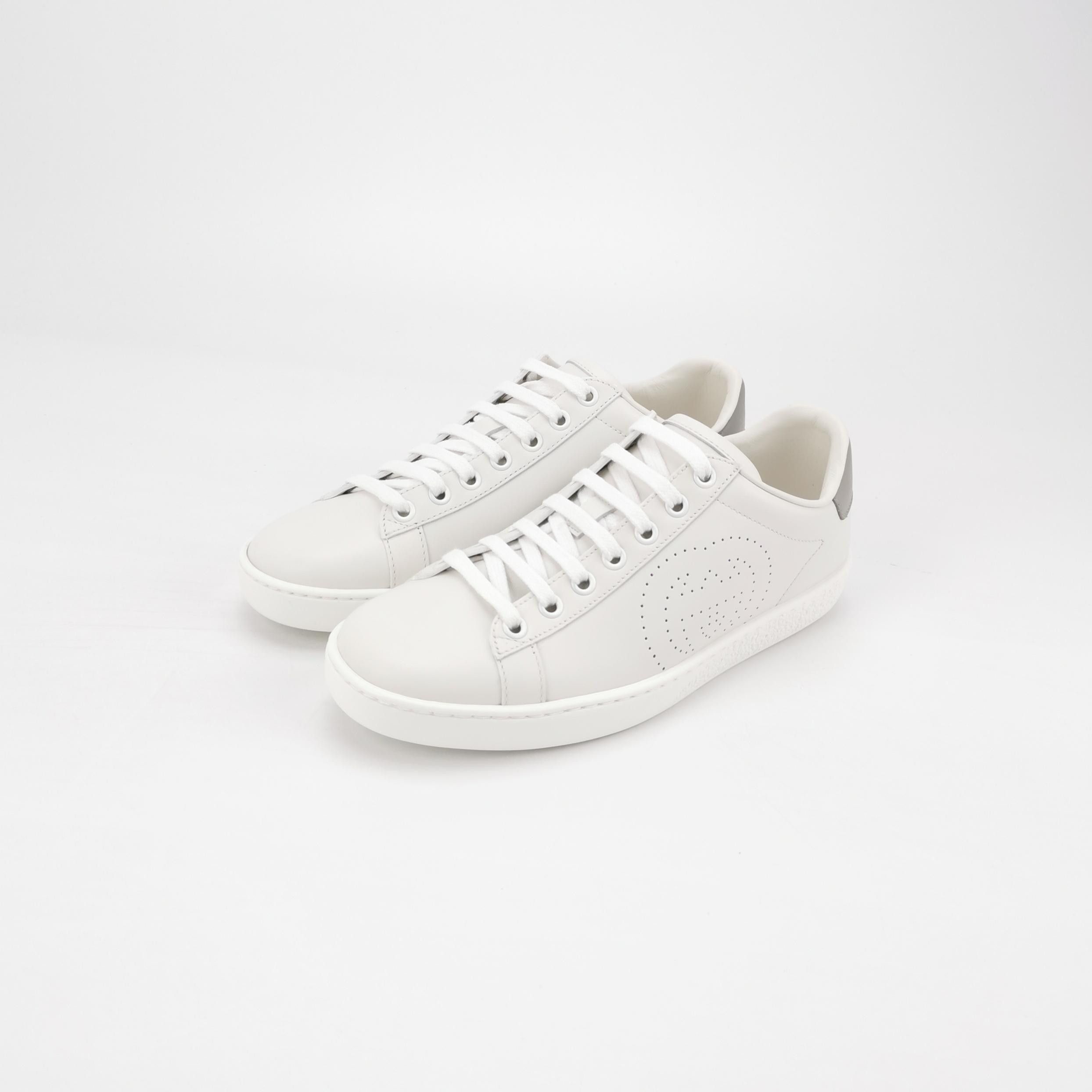 Gucci Gucci Women 5-5 Lowtop Sneakers Size US 5.5 / IT 35.5 - 2 Thumbnail