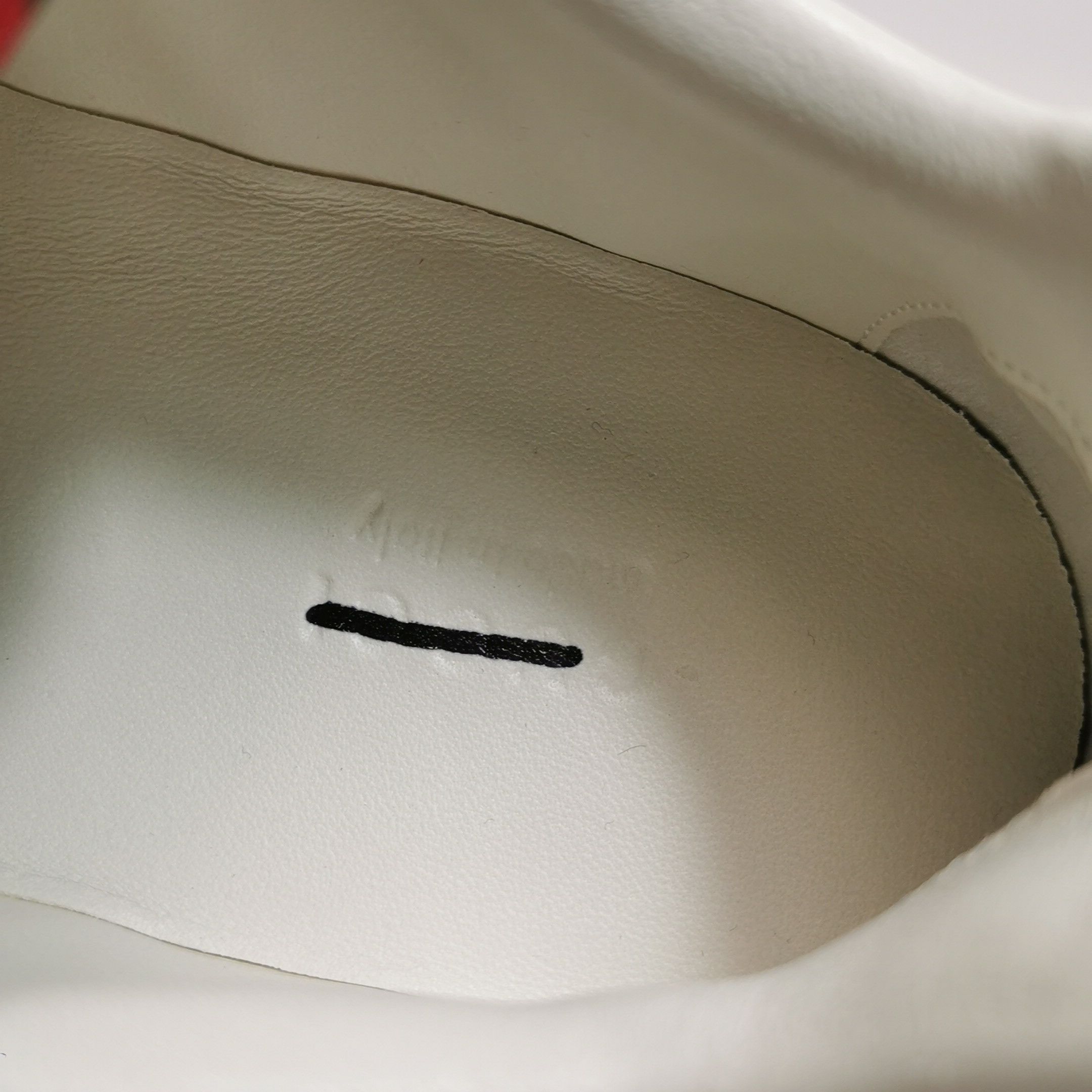 Gucci Gucci Women 6 Lowtop Sneakers Size US 6 / IT 36 - 13 Thumbnail