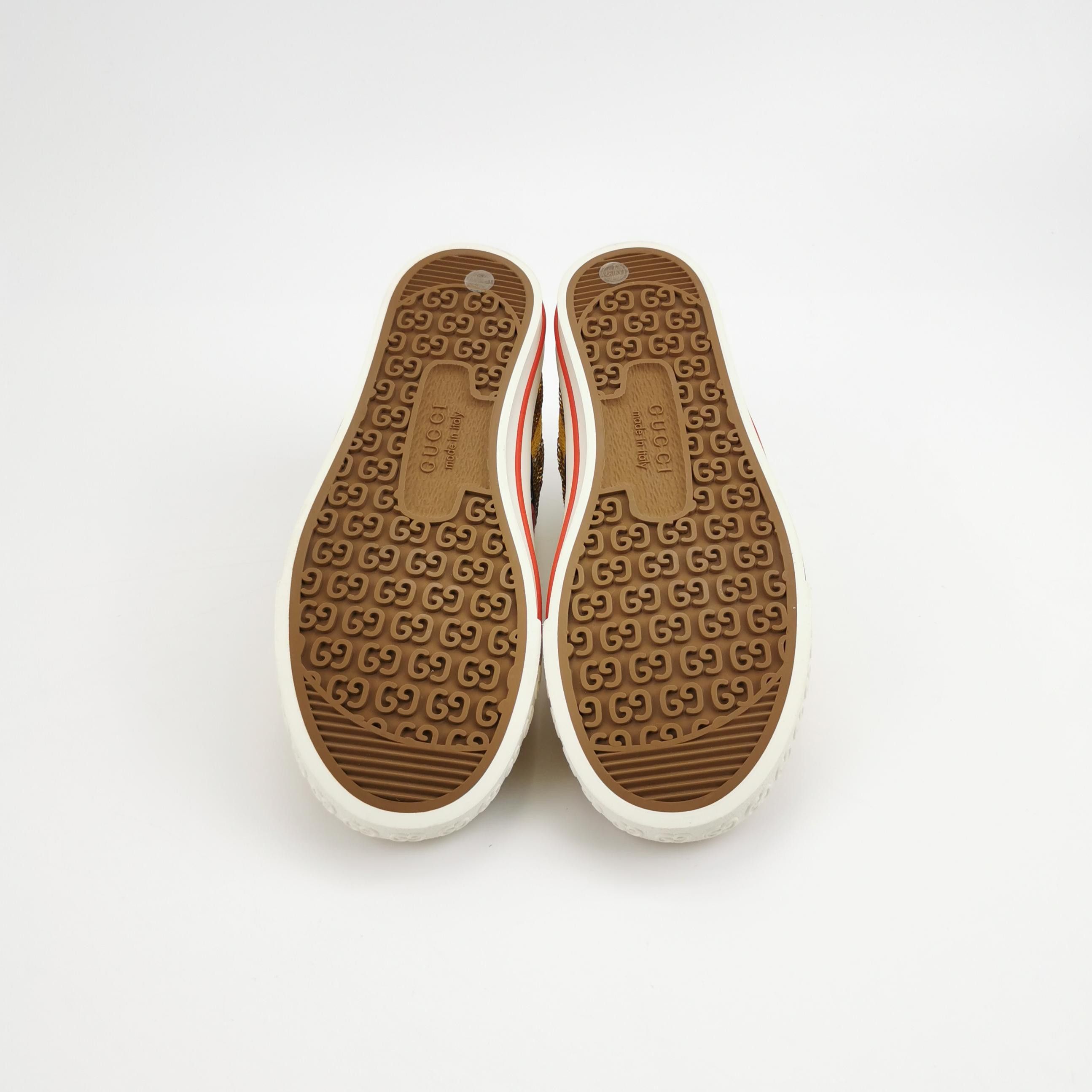 Gucci Gucci Women 5 Lowtop Sneakers Size US 5 / IT 35 - 5 Thumbnail