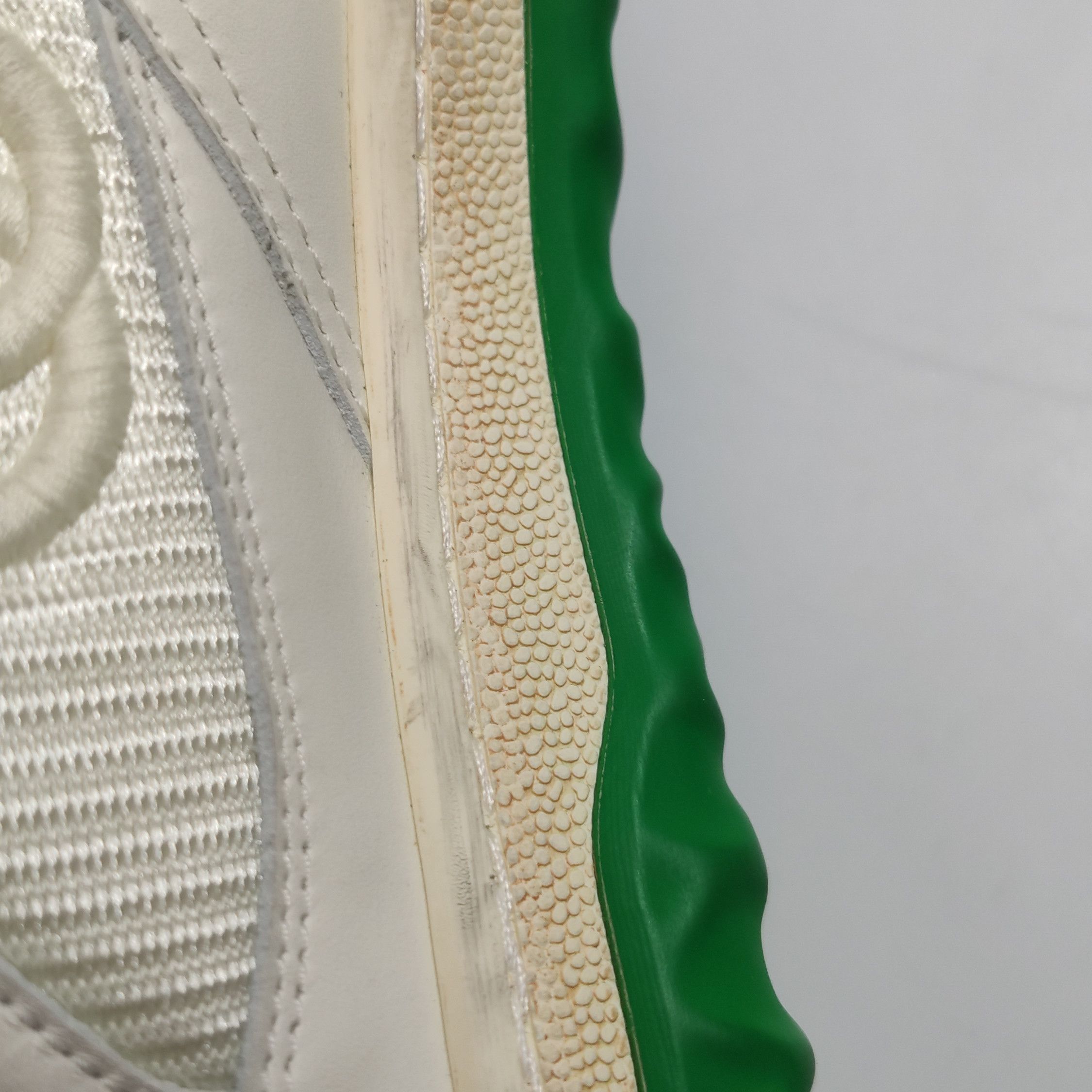 Gucci Gucci Women 6-5 Lowtop Sneakers Size US 6.5 / IT 36.5 - 7 Thumbnail