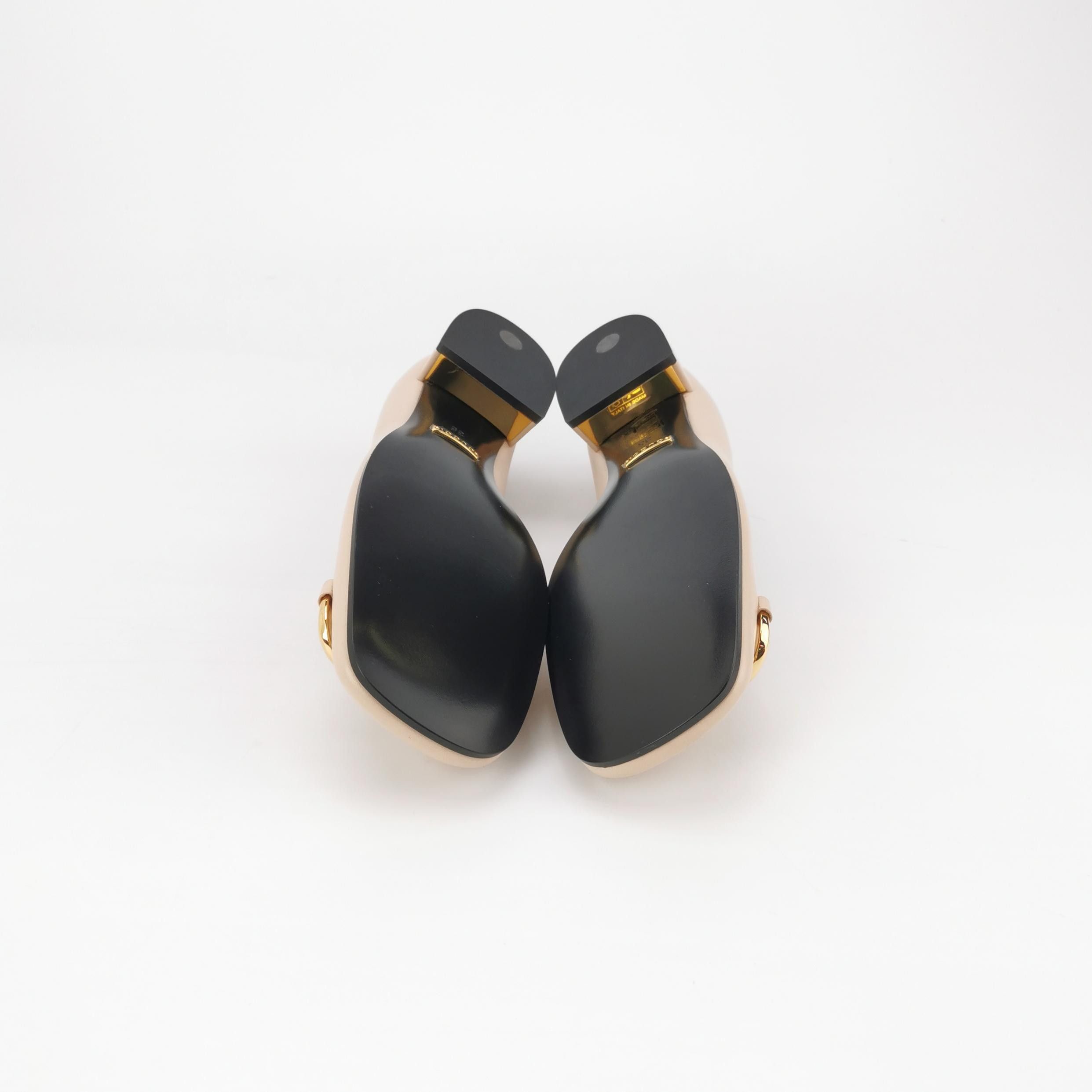 Gucci Gucci Women 5 Flats Size US 5 / IT 35 - 5 Thumbnail