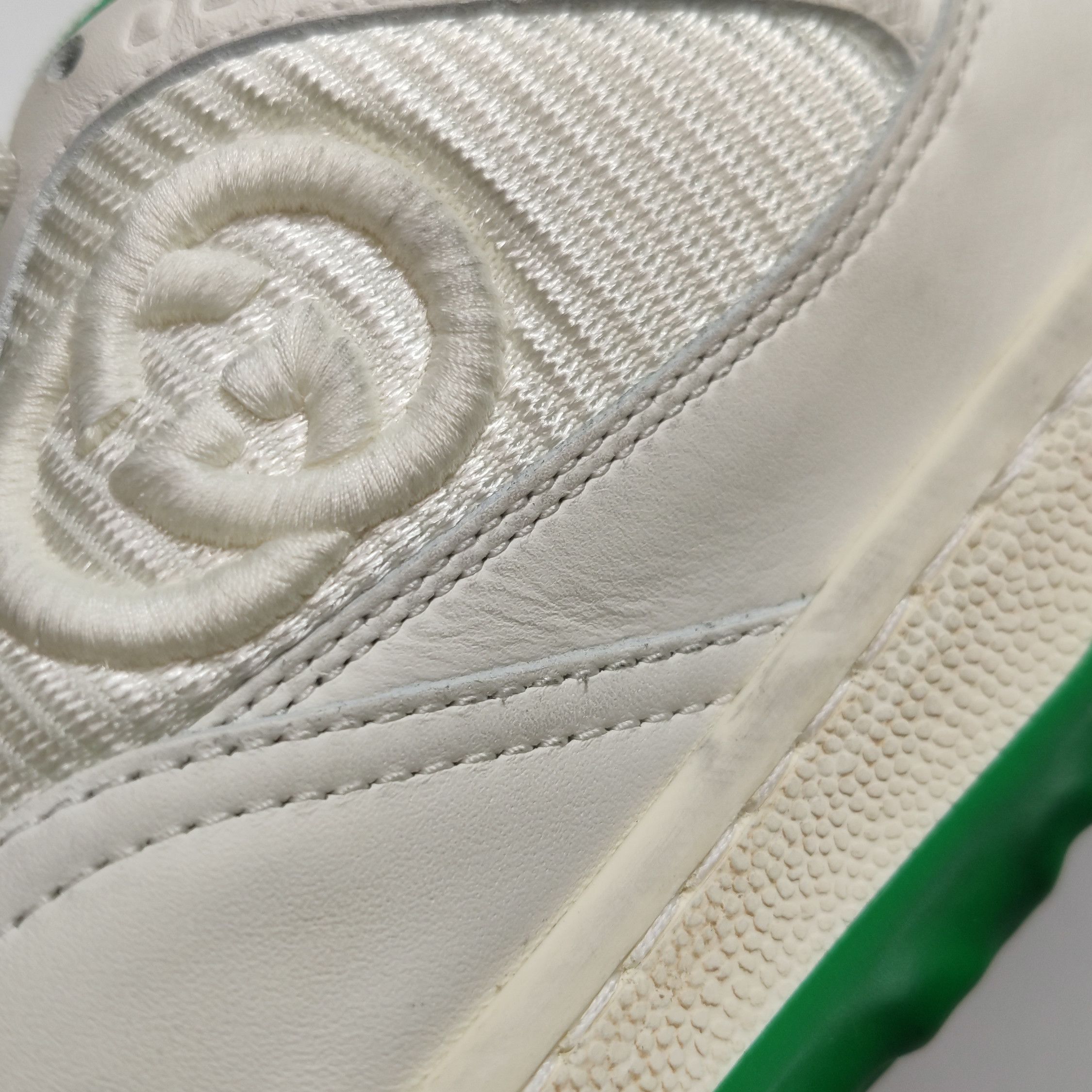 Gucci Gucci Women 5-5 Lowtop Sneakers Size US 5.5 / IT 35.5 - 10 Thumbnail