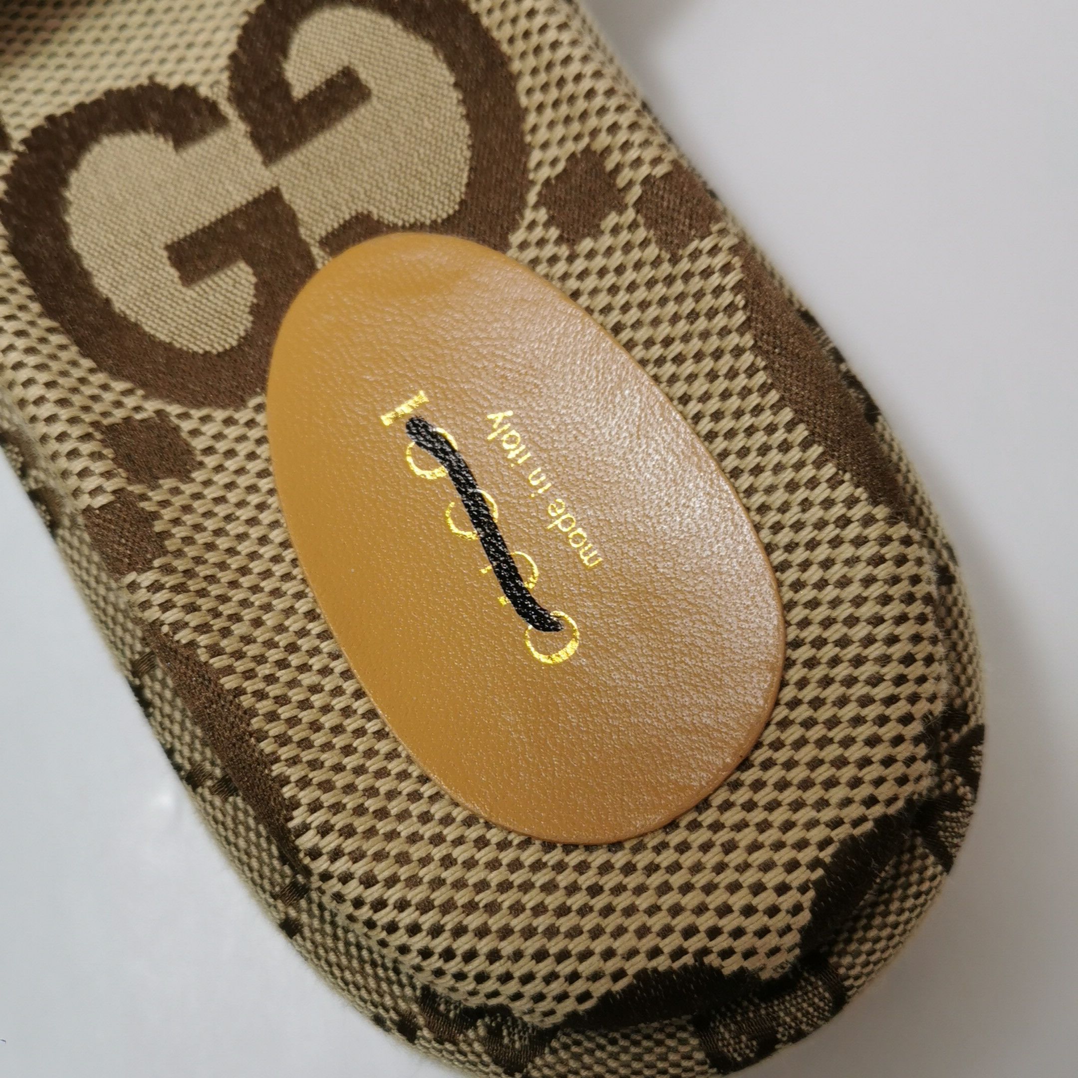 Gucci Gucci Women 5 Sandals Size US 5 / IT 35 - 9 Thumbnail