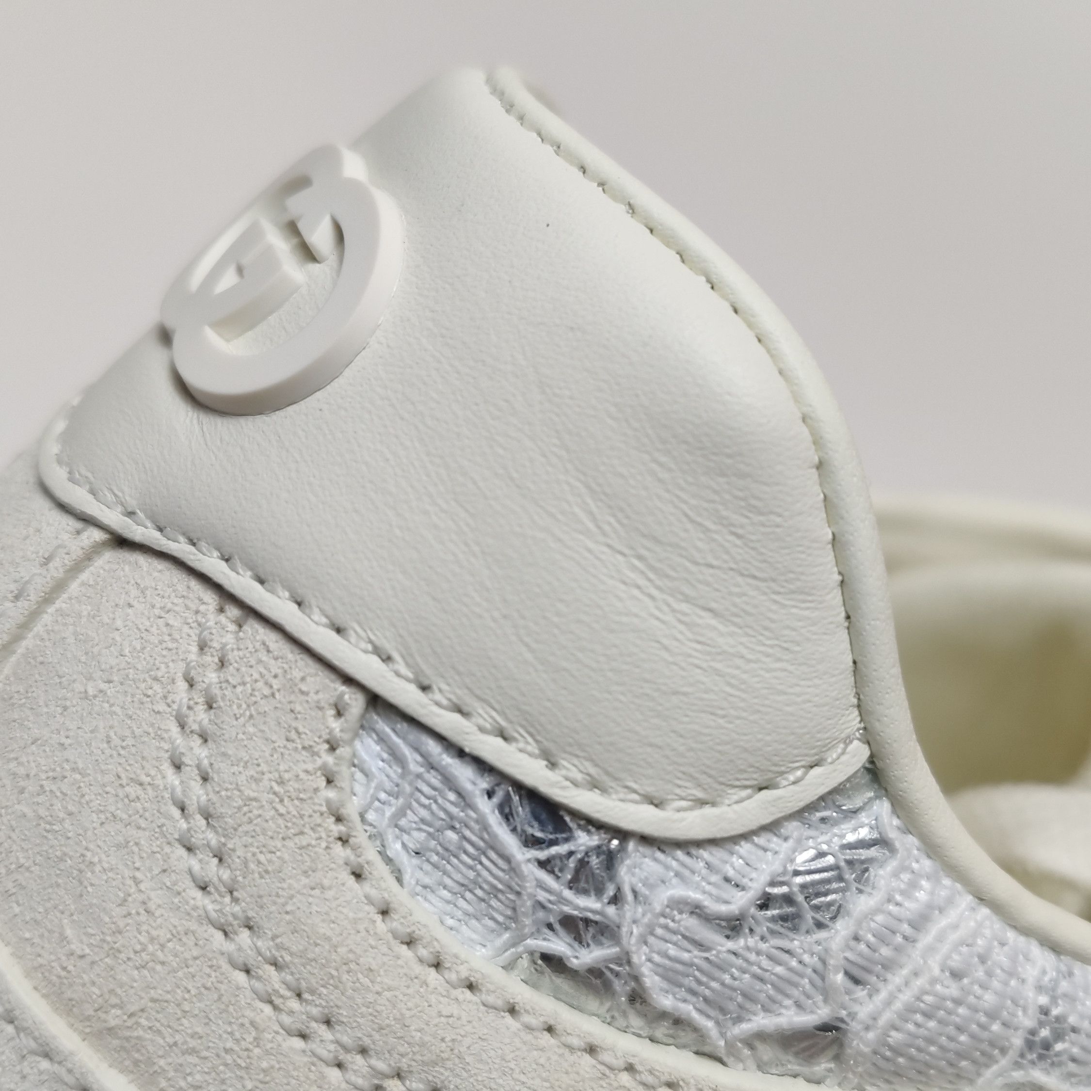 Gucci Gucci Women 6 Lowtop Sneakers Size US 6 / IT 36 - 10 Thumbnail