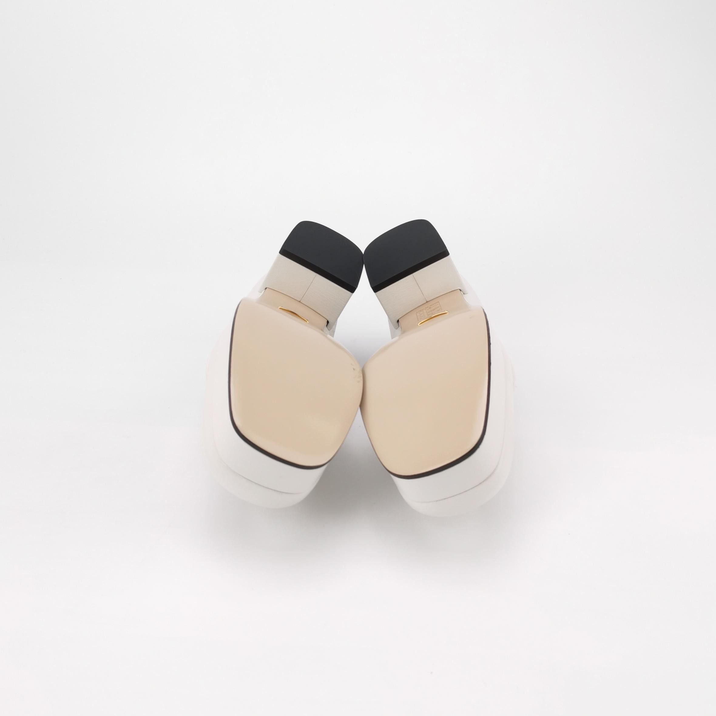 Gucci Gucci Women 6 Flats Size US 6 / IT 36 - 5 Thumbnail