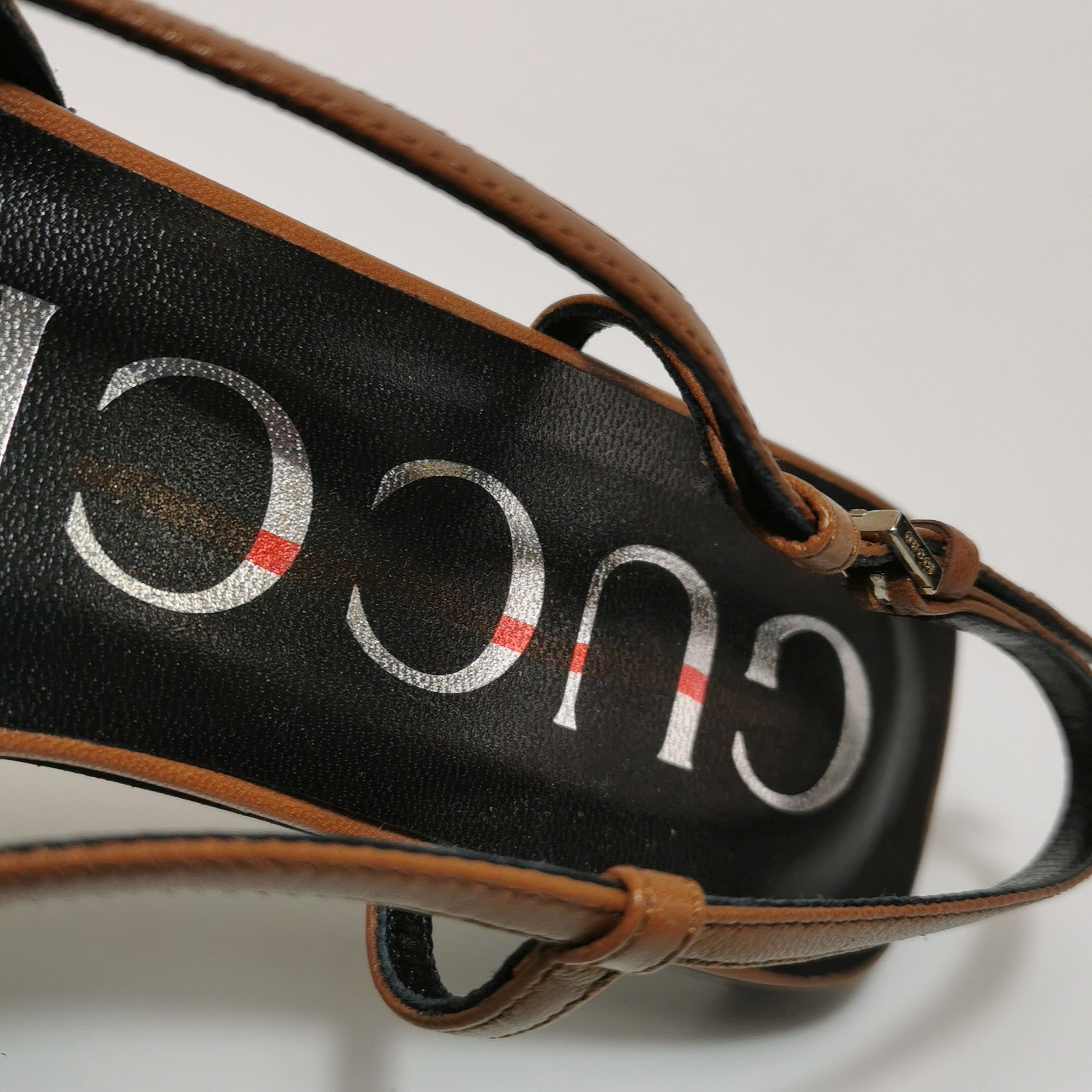 Gucci Gucci Women 6-5 Flats Size US 6.5 / IT 36.5 - 13 Thumbnail