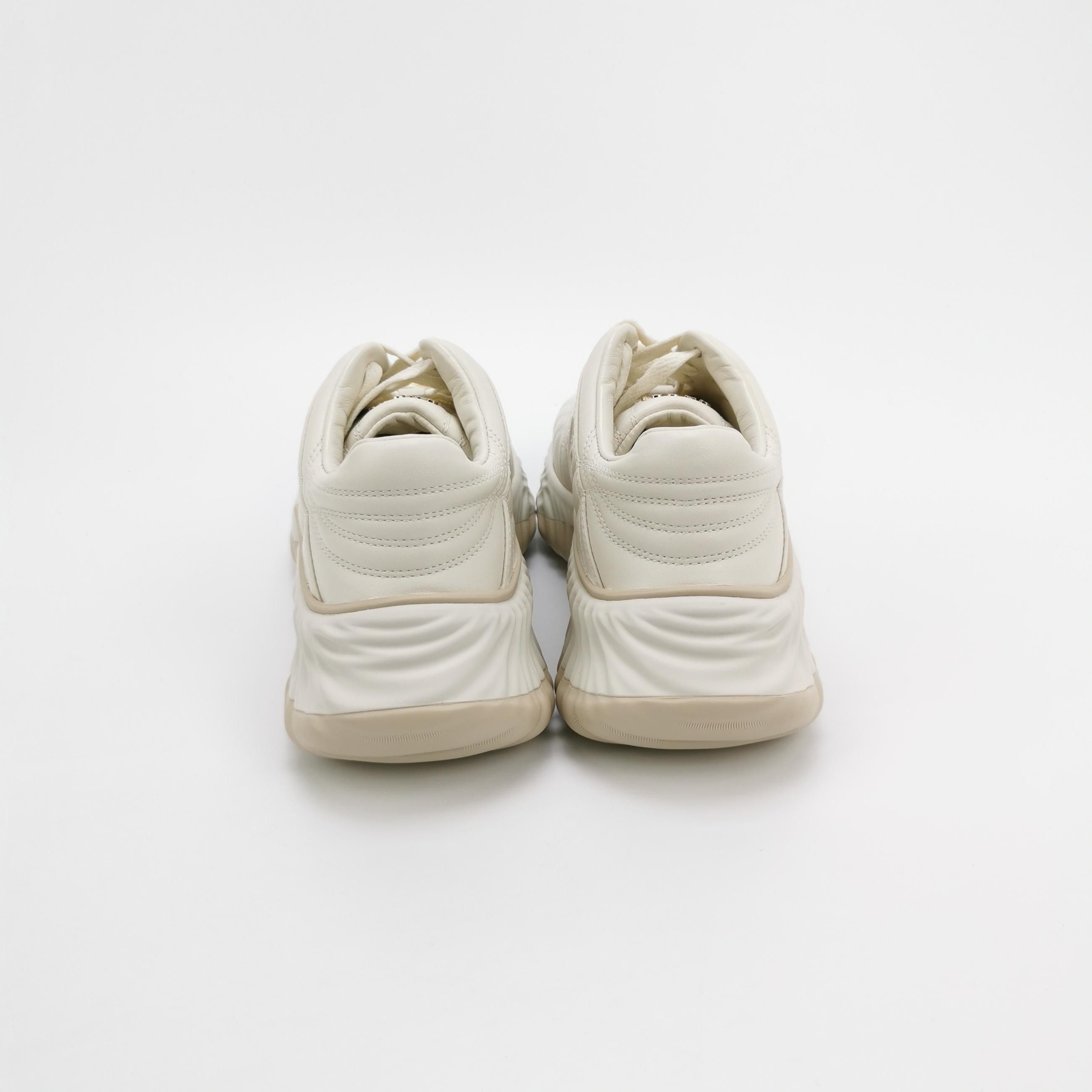 Gucci Gucci Women 5 Lowtop Sneakers Size US 5 / IT 35 - 4 Thumbnail