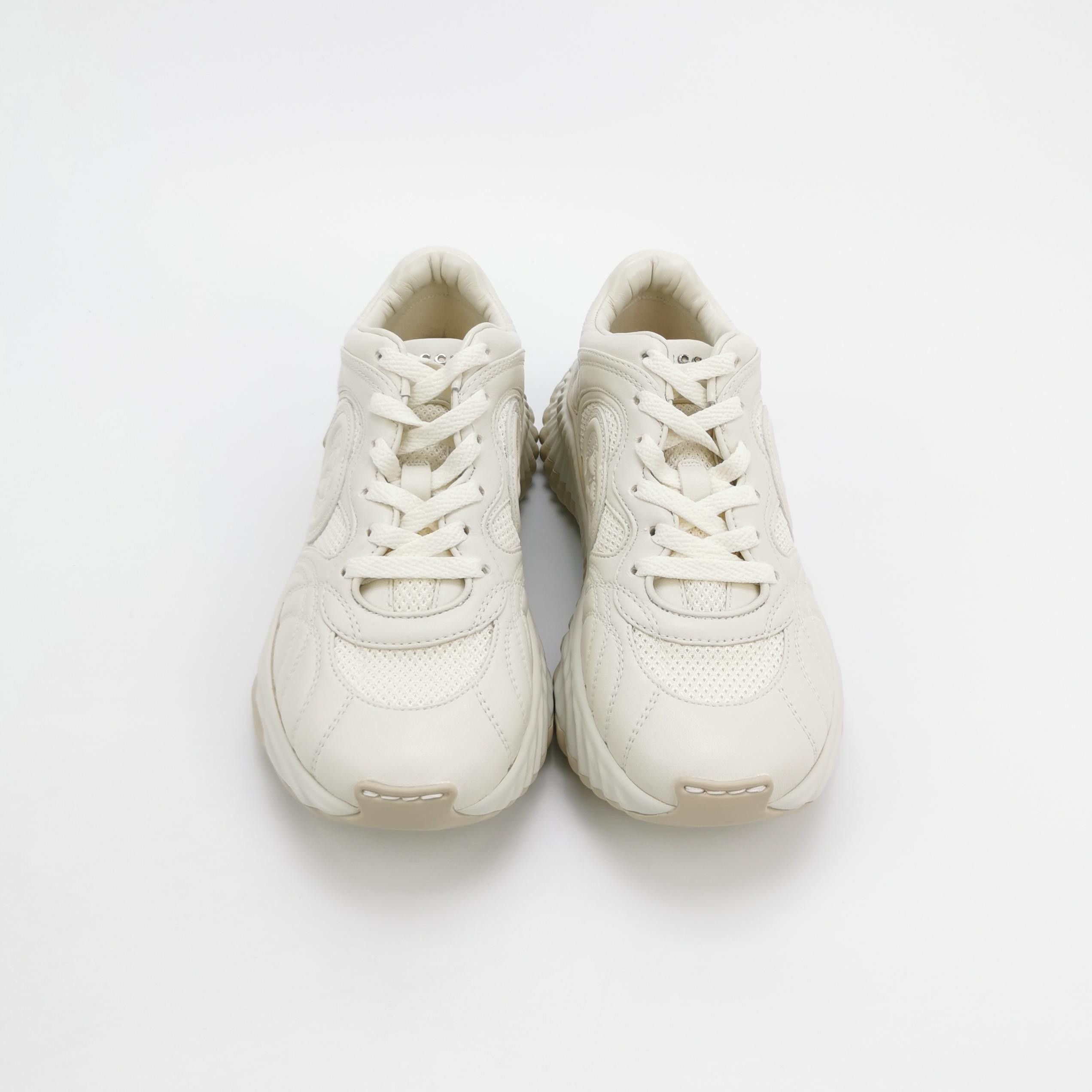 Gucci Gucci Women 5 Lowtop Sneakers Size US 5 / IT 35 - 3 Thumbnail