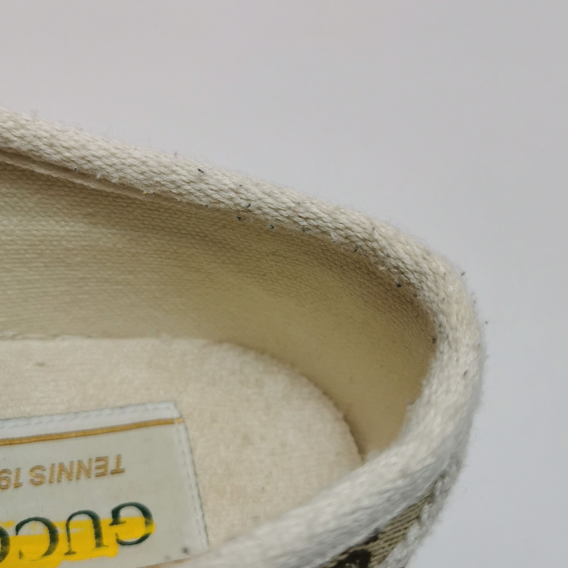 Gucci Gucci Women 6-5 Lowtop Sneakers Size US 6.5 / IT 36.5 - 7 Thumbnail