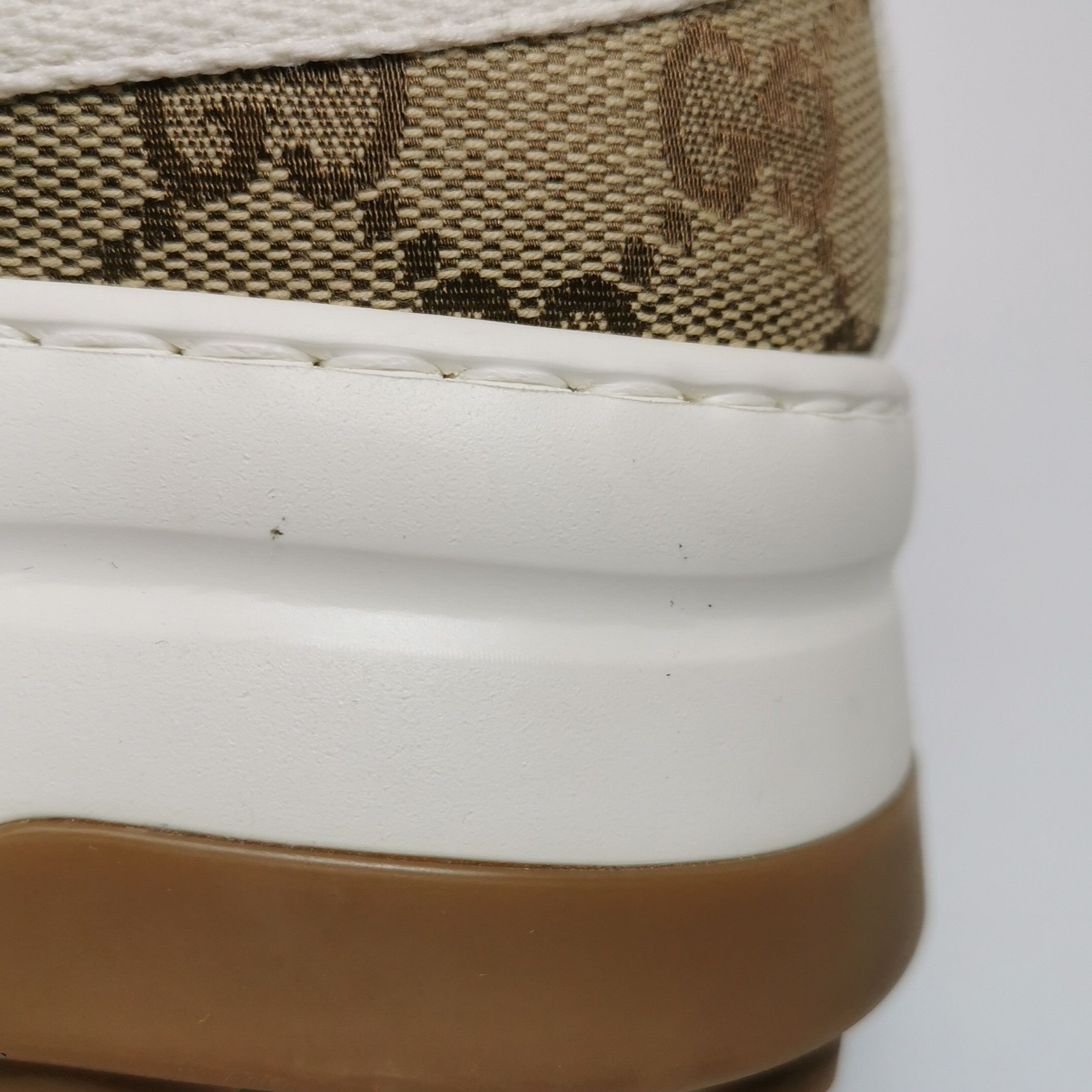 Gucci Gucci Women 6-5 Lowtop Sneakers Size US 6.5 / IT 36.5 - 9 Thumbnail
