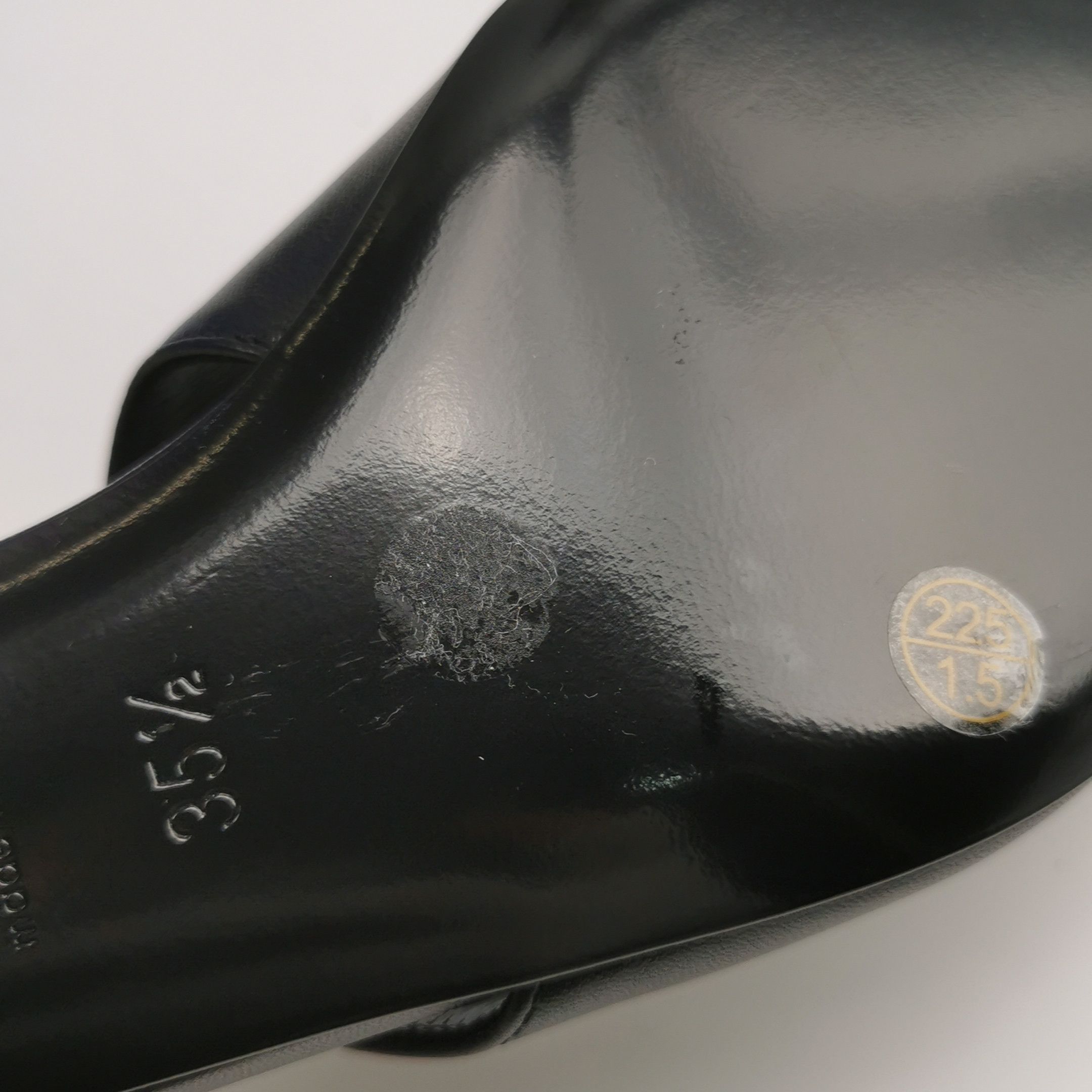Gucci Gucci Women 5-5 Flats Size US 5.5 / IT 35.5 - 7 Thumbnail