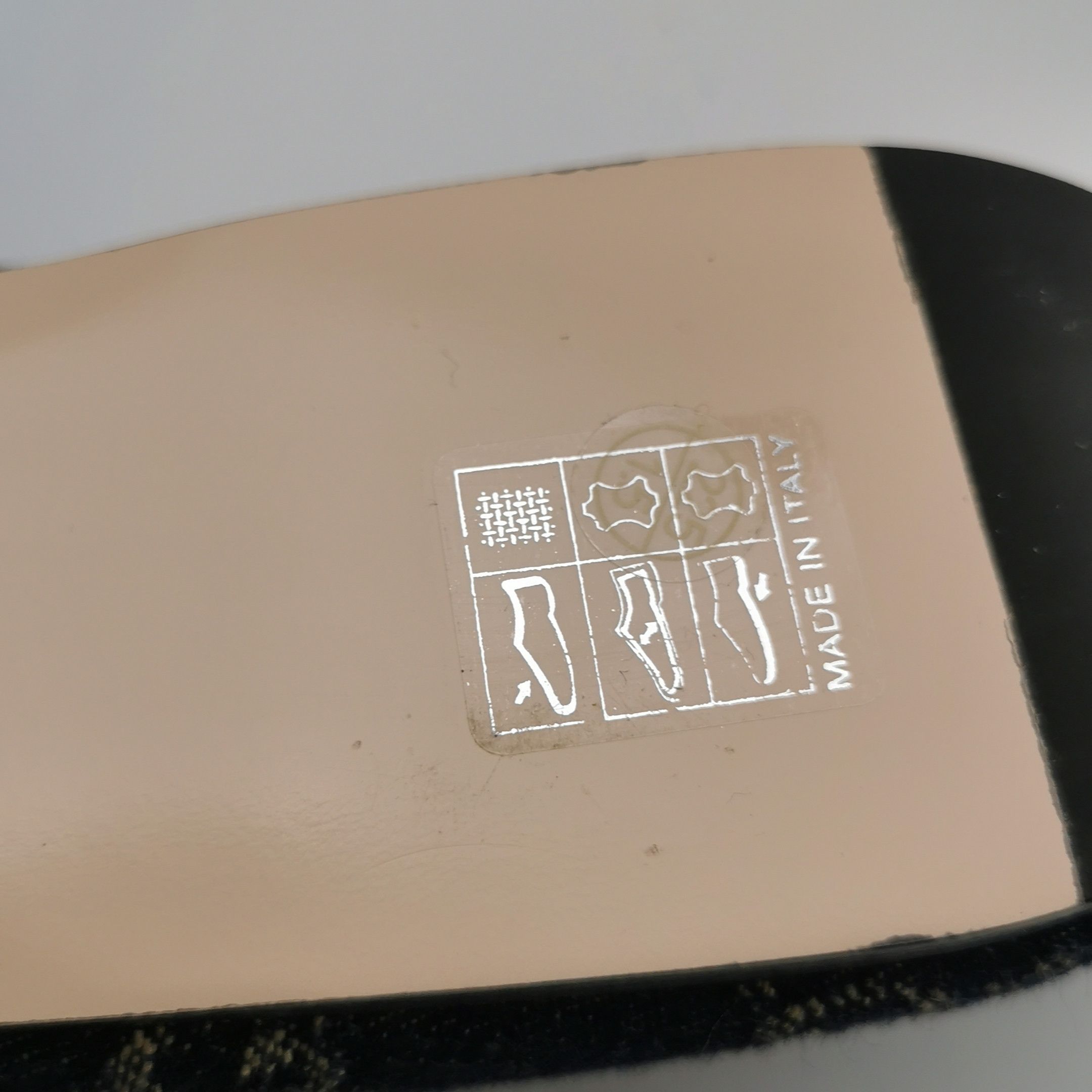 Gucci Gucci Women 5 Flats Size US 5 / IT 35 - 10 Thumbnail