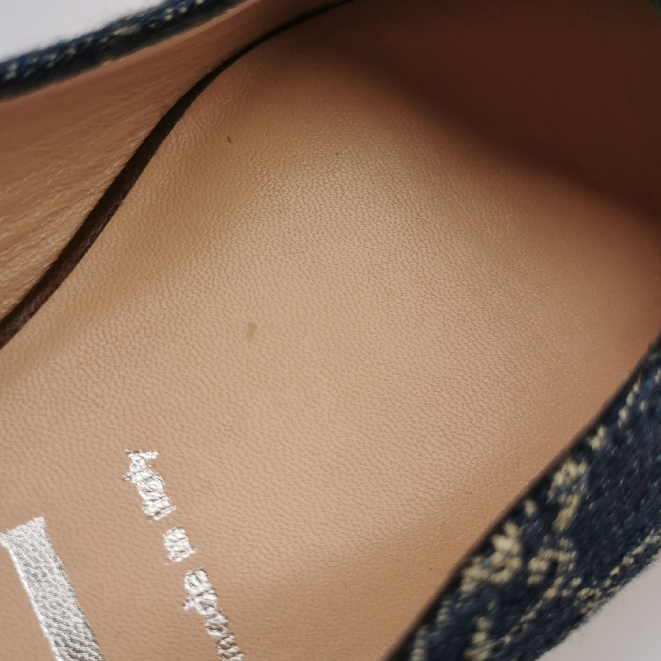 Gucci Gucci Women 5 Flats Size US 5 / IT 35 - 8 Thumbnail