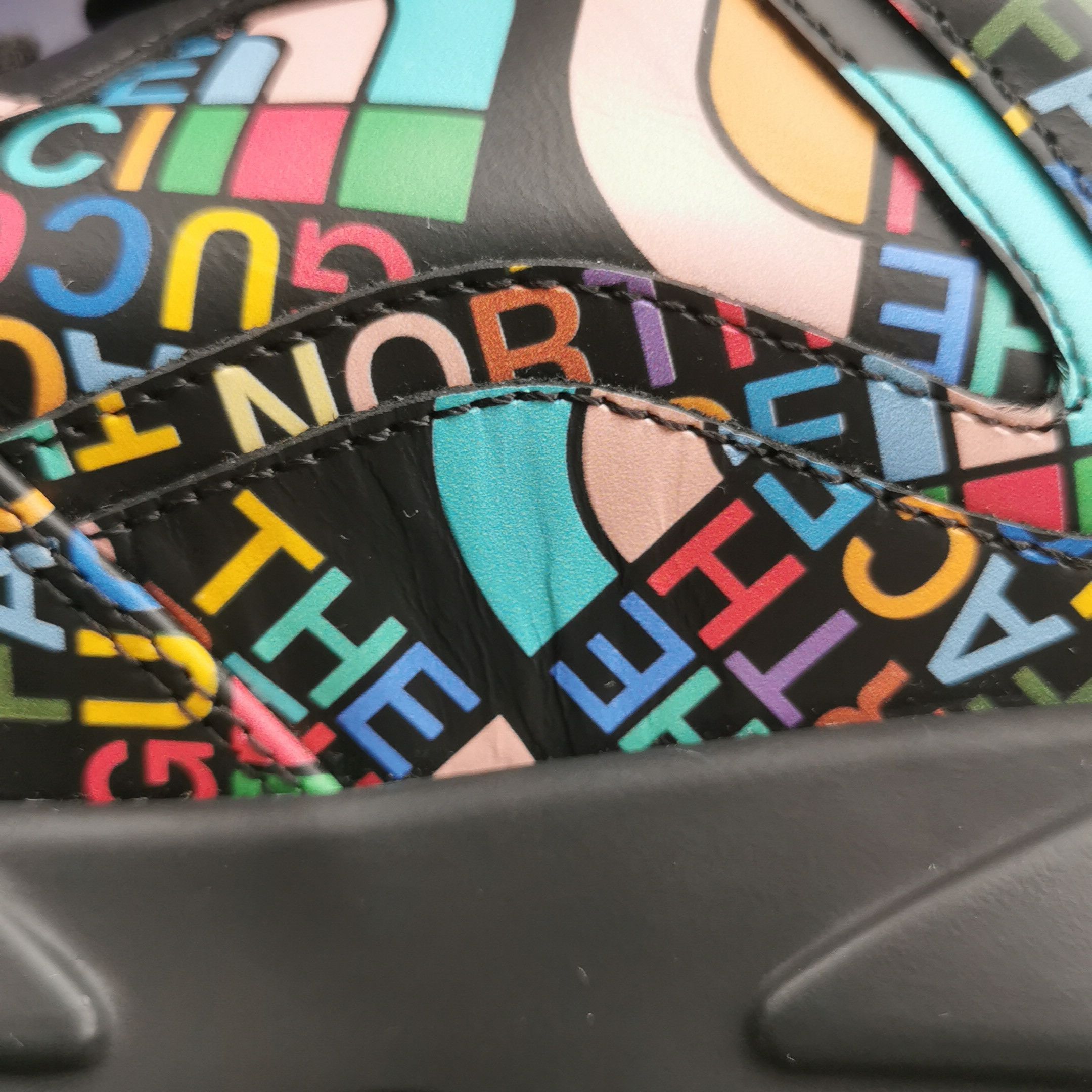 Gucci Gucci Women 8 Lowtop Sneakers Size US 8 / IT 38 - 10 Thumbnail
