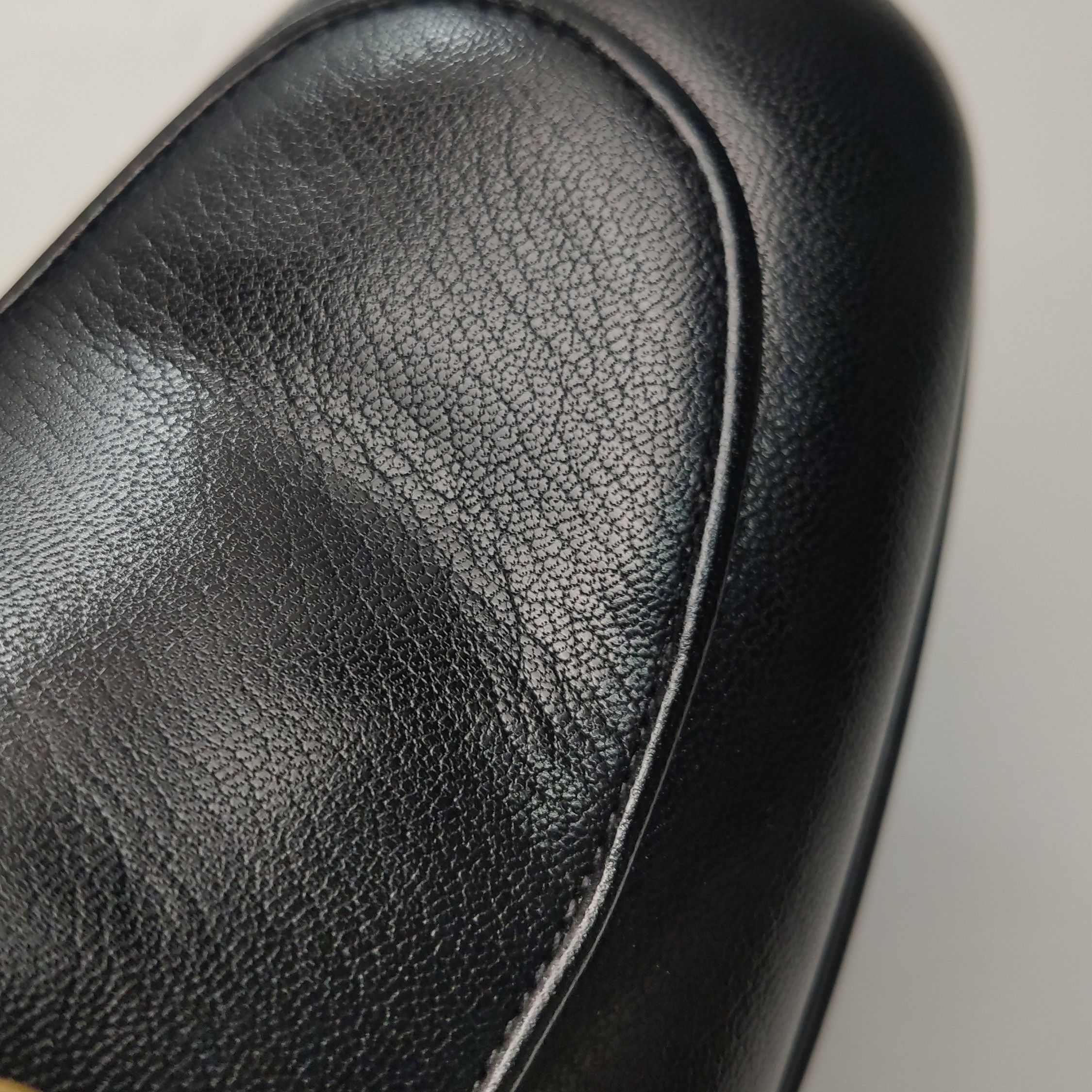 Gucci Gucci Women 5 Flats Size US 5 / IT 35 - 14 Thumbnail