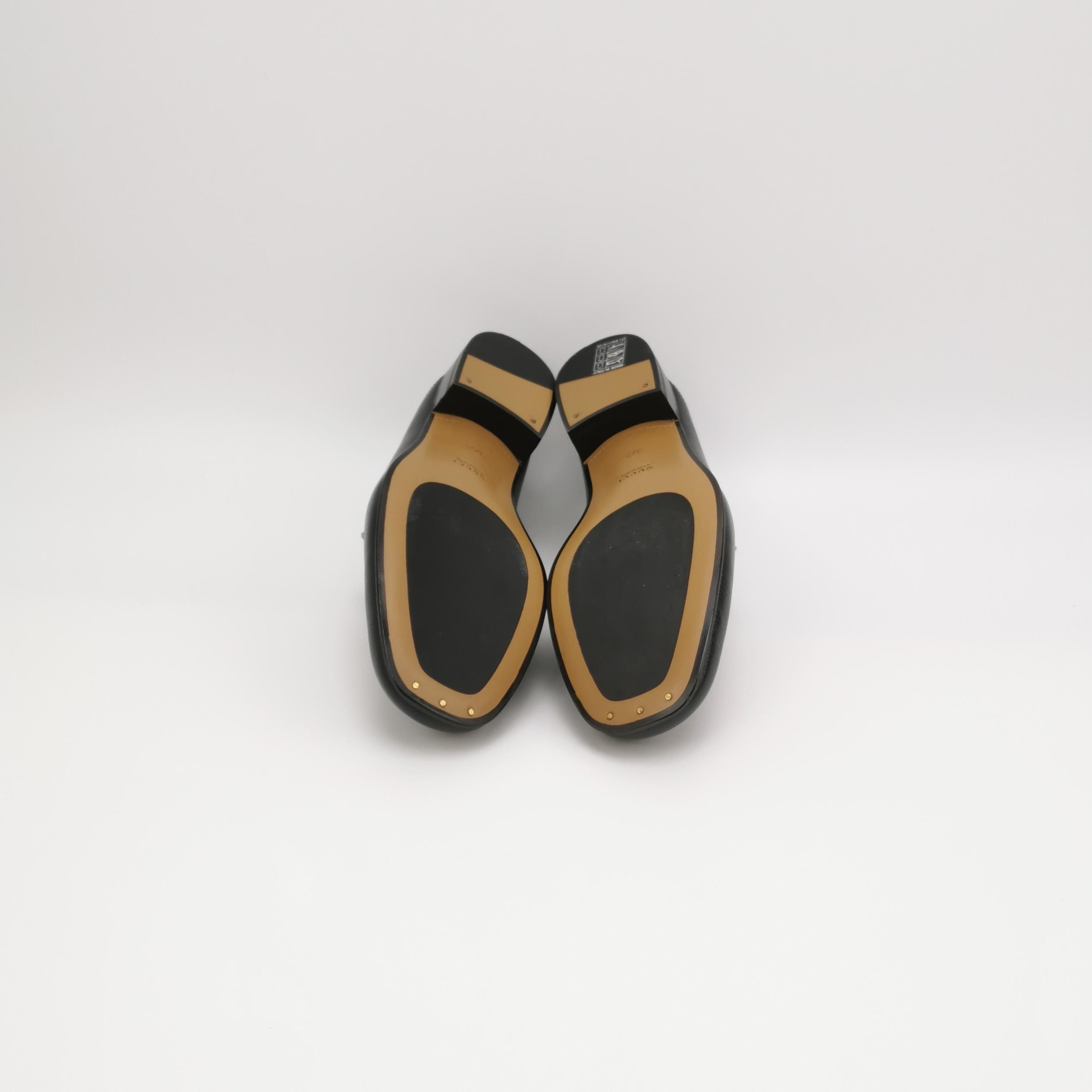 Gucci Gucci Women 7-5 Flats Size US 7.5 / IT 37.5 - 5 Thumbnail